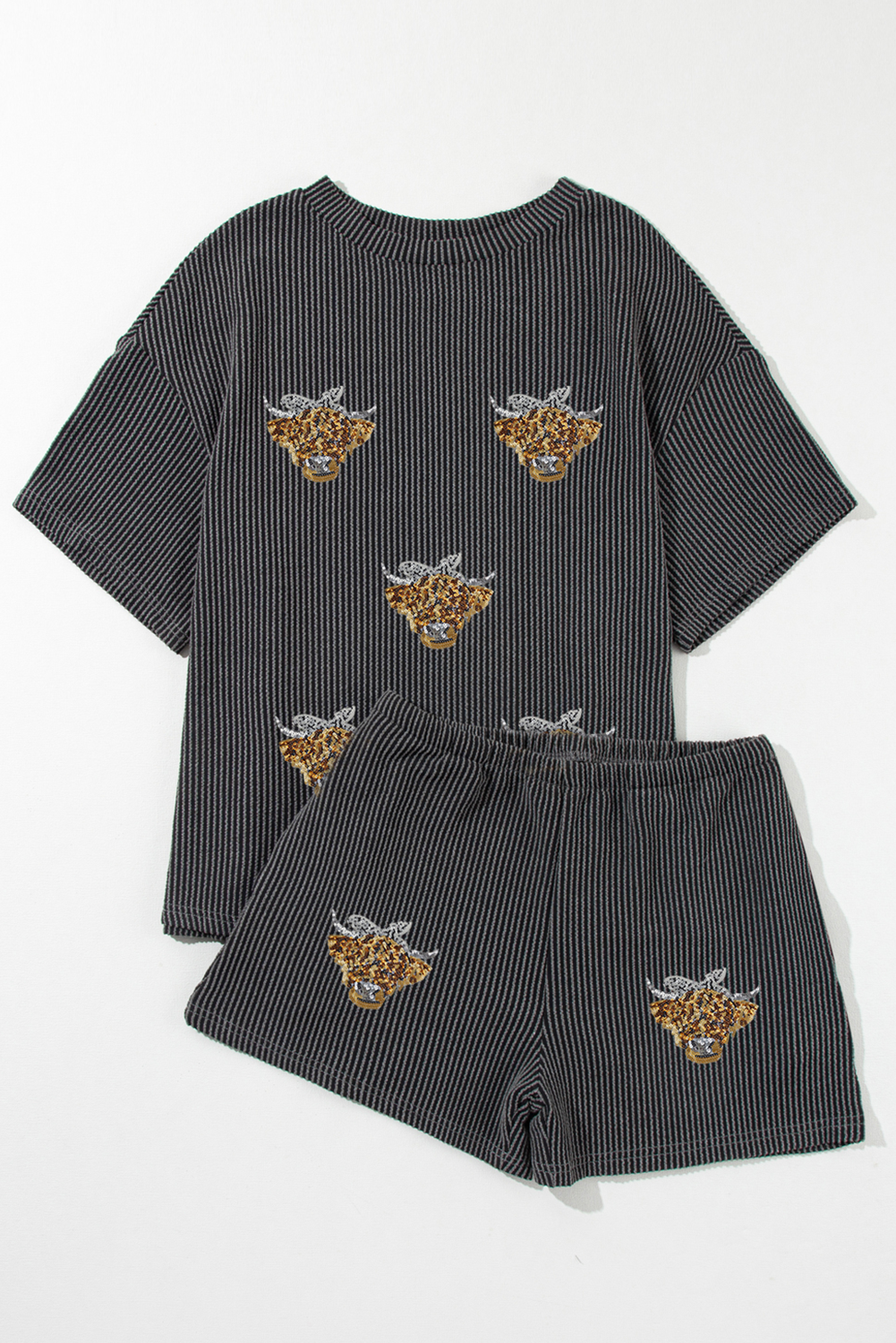 Trendy Women's Casual Short Set with Eye-Catching Sequin Heifer Patches - Detail View 6
