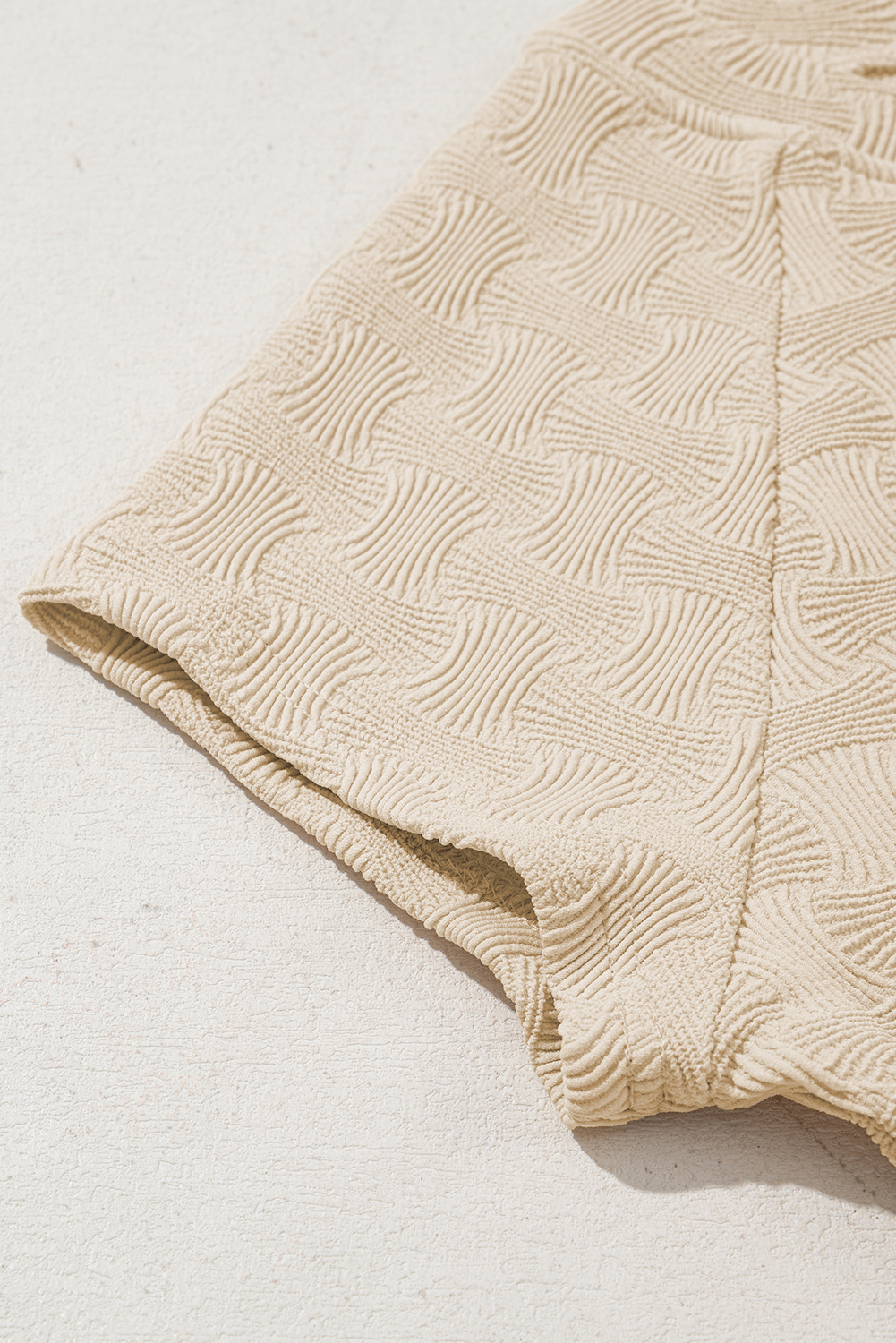 Stylish Casual Beige Short Sleeve Tee - Textured Knit for Comfort - Detail View 10