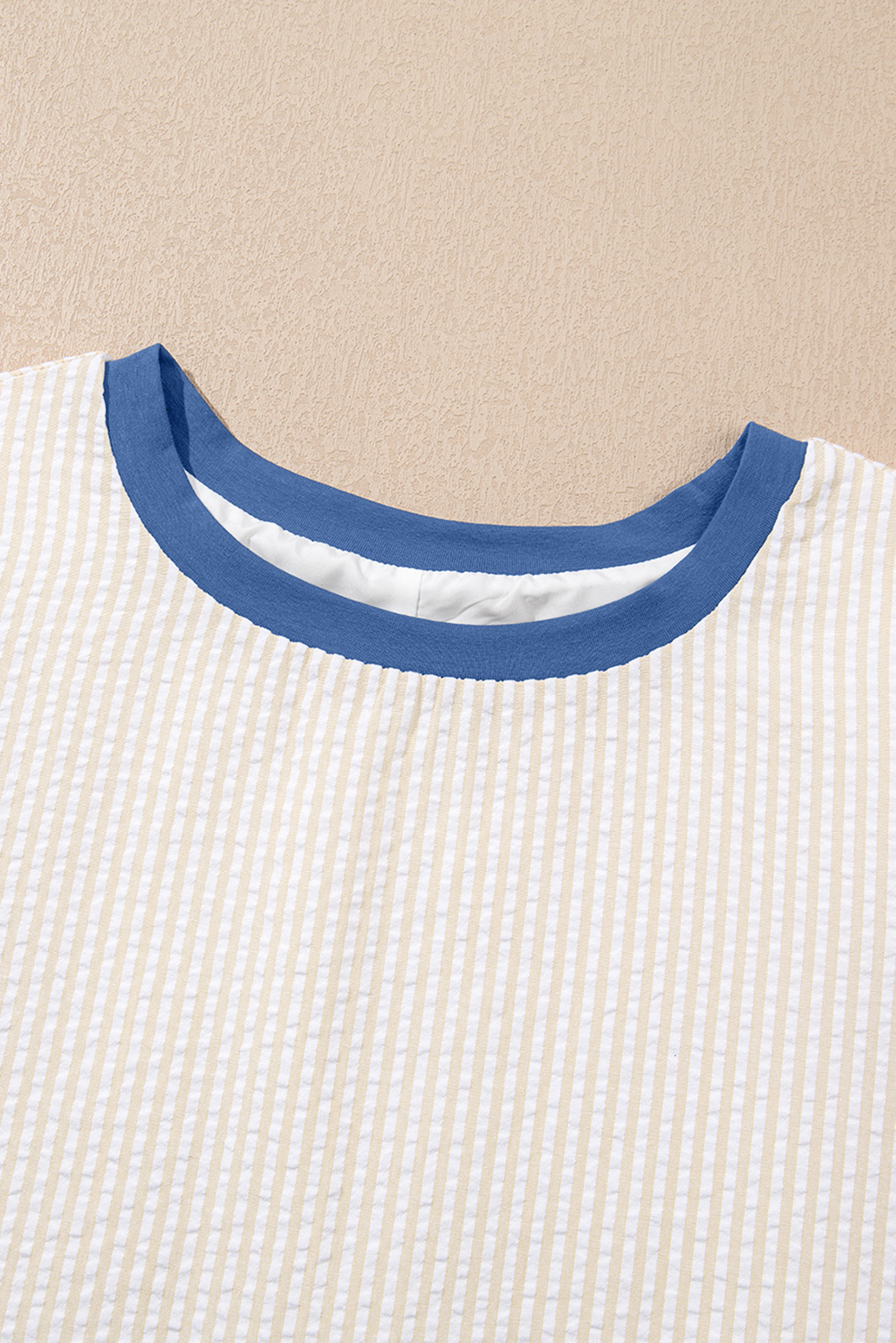 Lightweight and Breathable Women's Casual Dress - Flattering Shift Silhouette - Detail View 7