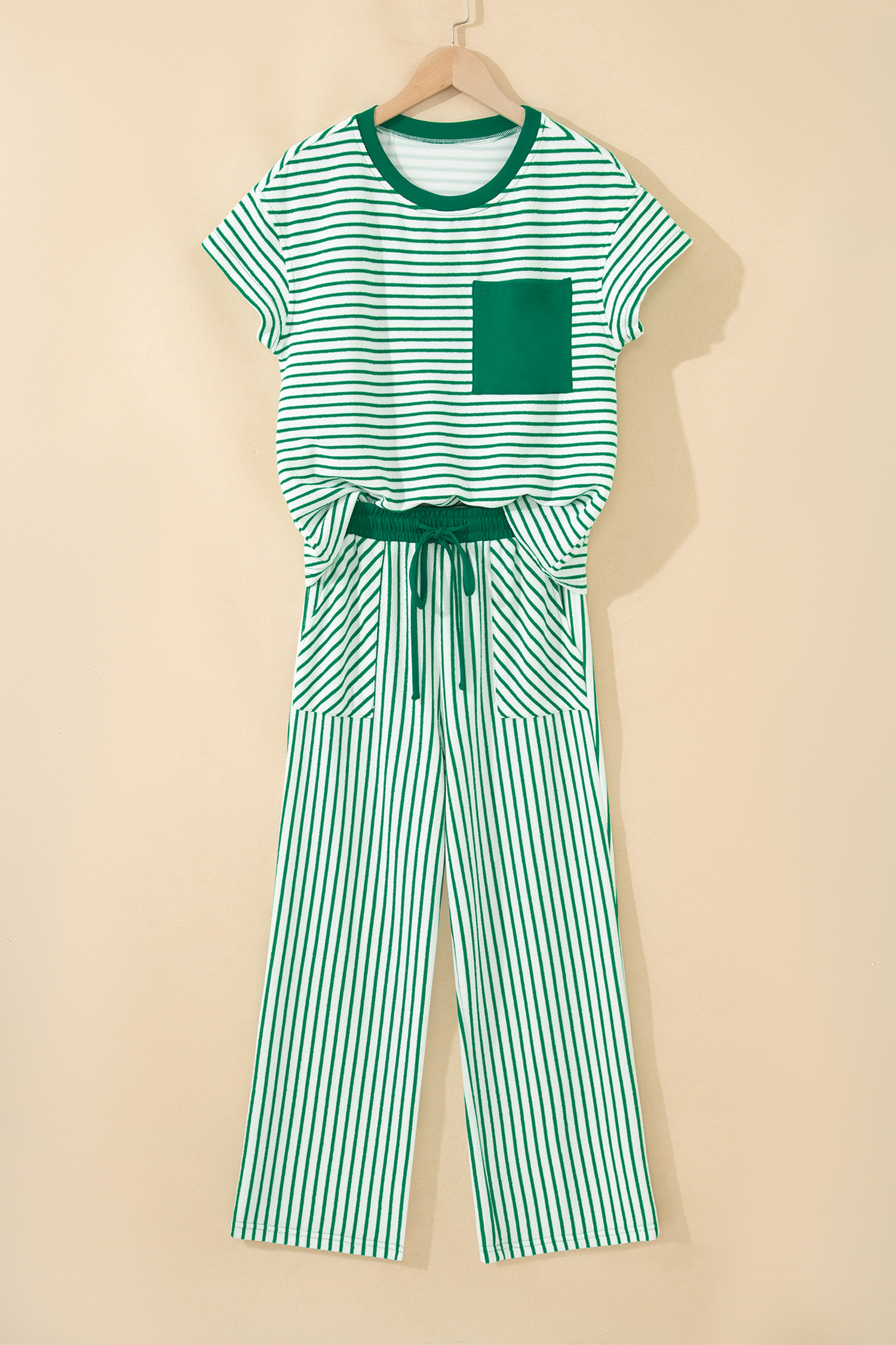 Summer Two-Piece Outfit for Women – Green Striped Crew Neck Top & Patchwork Pocket Pants - Detail View 5