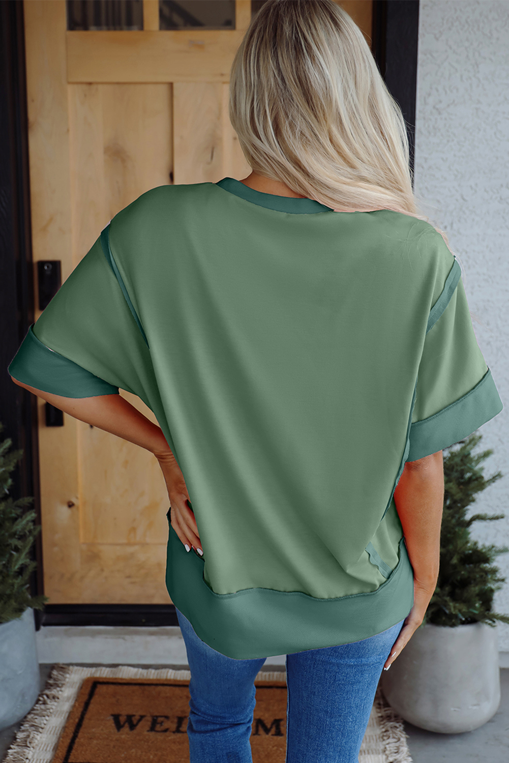 Comfortable Short Sleeve Round Neck T-Shirt with Floral Print for Daily Wear - Detail View 7