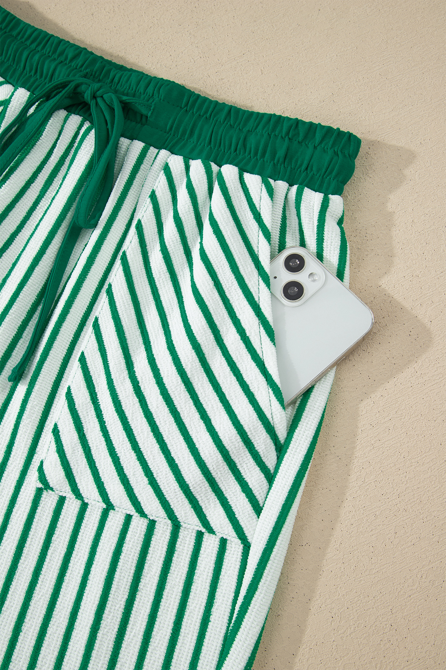 Women's Green Stripe Short Sleeve Set – Casual Crew Neck Tee & Drawstring Cropped Pants - Detail View 10
