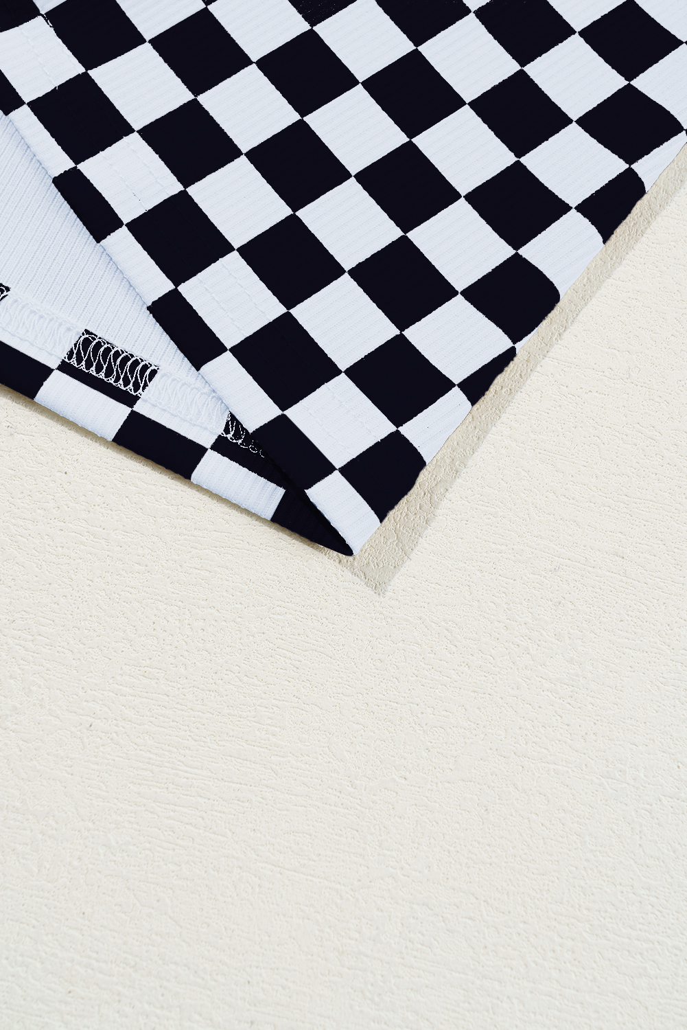 Women's Black Checkered Ribbed Slim Fit Crew Neck T-Shirt for Casual Elegance - Detail View 9