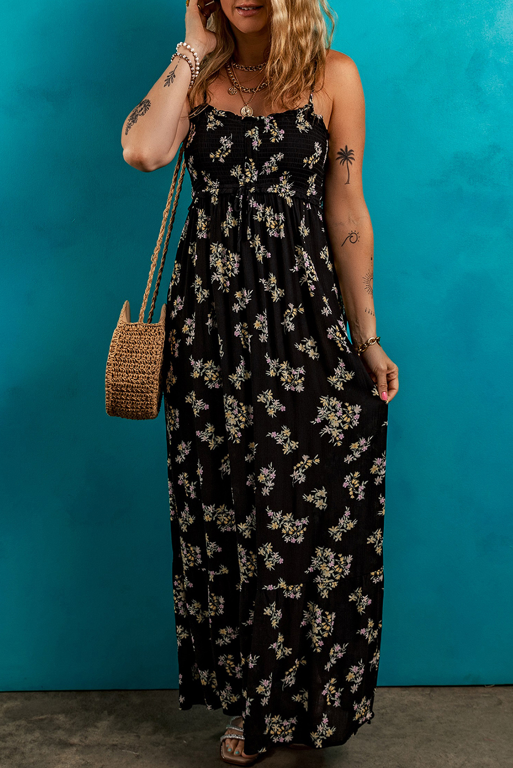 Elegant Summer Floral Dress for Vacation - High Waist A-Line Design with Comfortable Fit - Detail View 3