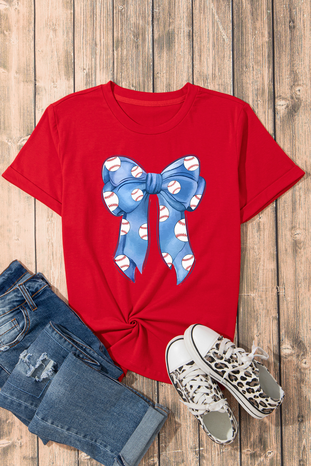 Relaxed Fit Short Sleeve Tee with Unique Bow Design - Ideal for Game Day and Casual Outings - Detail View 11