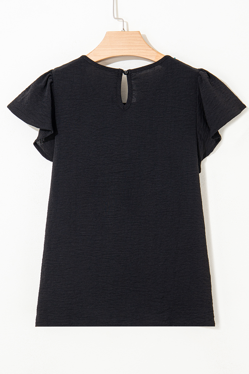 Chic and Modern Black Blouse with Flounce Sleeves and Pleated Detail - Detail View 10