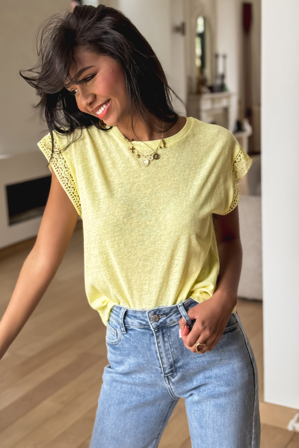 Comfortable Round Neck Tee with Delicate Lace Detail - Perfect for Summer Outings - Detail View 7