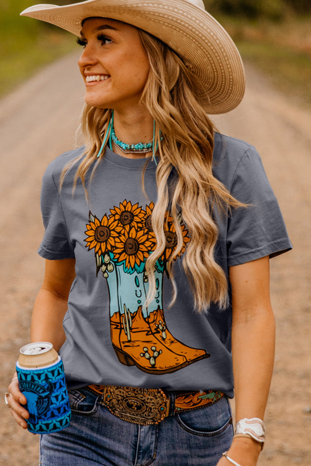 Stylish Vintage Sunflower Boots Print T-Shirt with Relaxed Fit for Women - Detail View 6