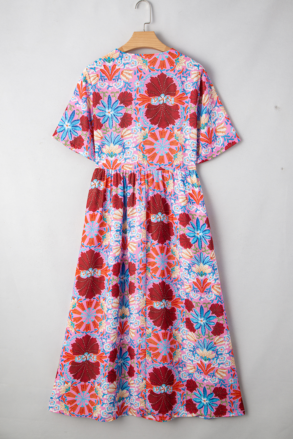 Charming Floral Pattern Long Dress with Tied Detail - Perfect for Summer Vacations - Detail View 10
