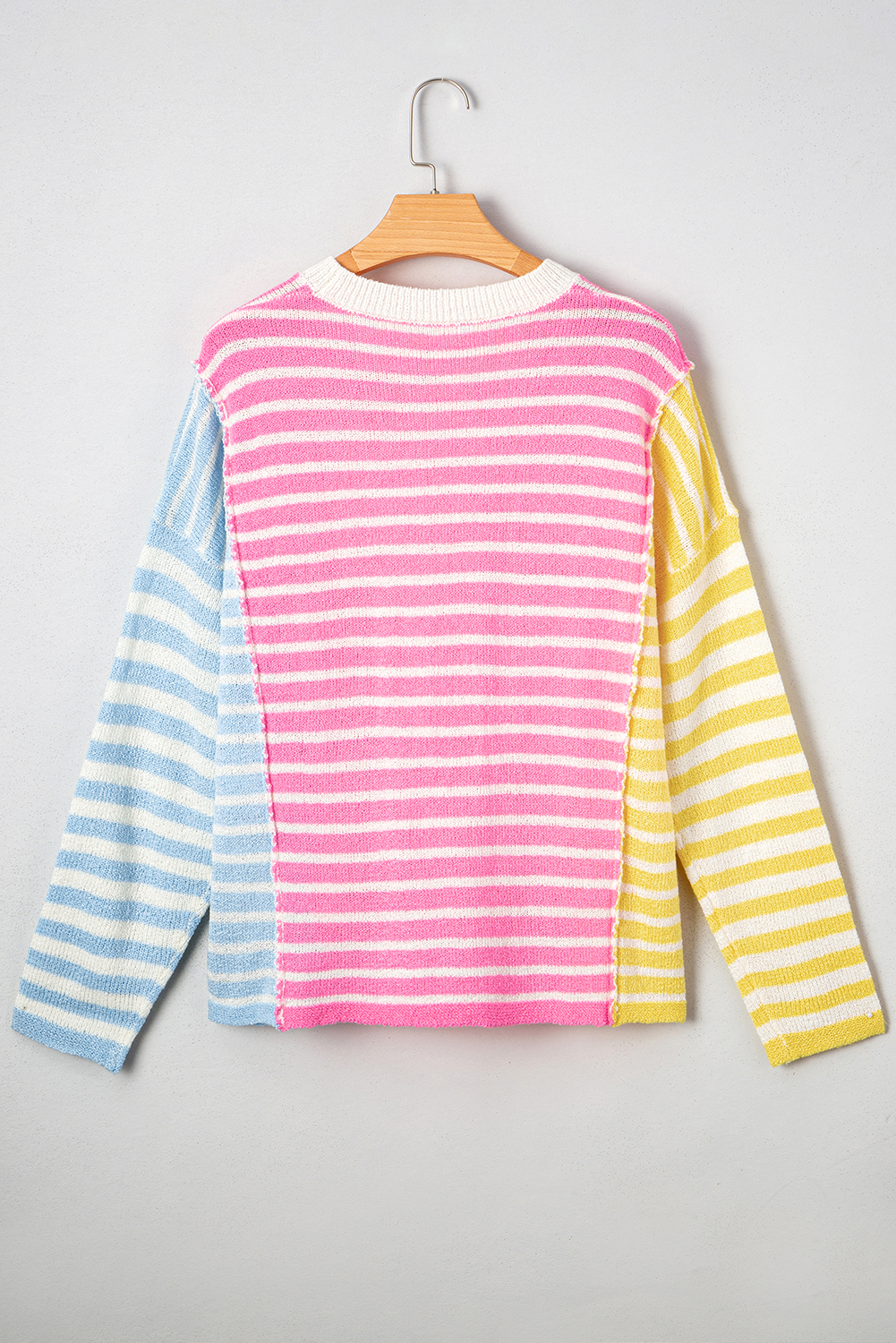 Chic Multicolor Sweater with Dolman Sleeves - Perfect for Daily Wear in Autumn - Detail View 7
