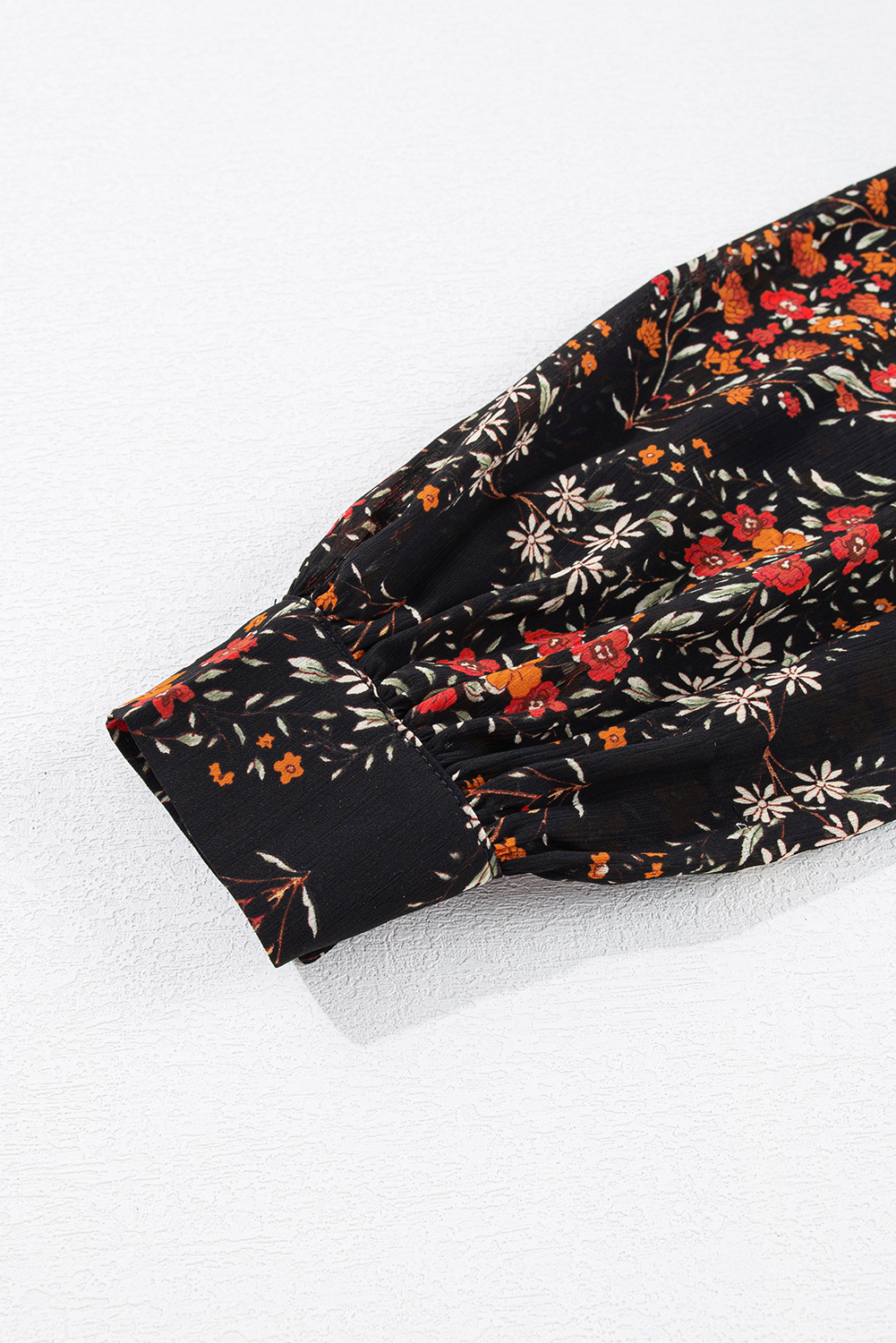 Chic Long Sleeve Aesthetic Floral Top with Collared Neck and Button Cuffs - Detail View 10