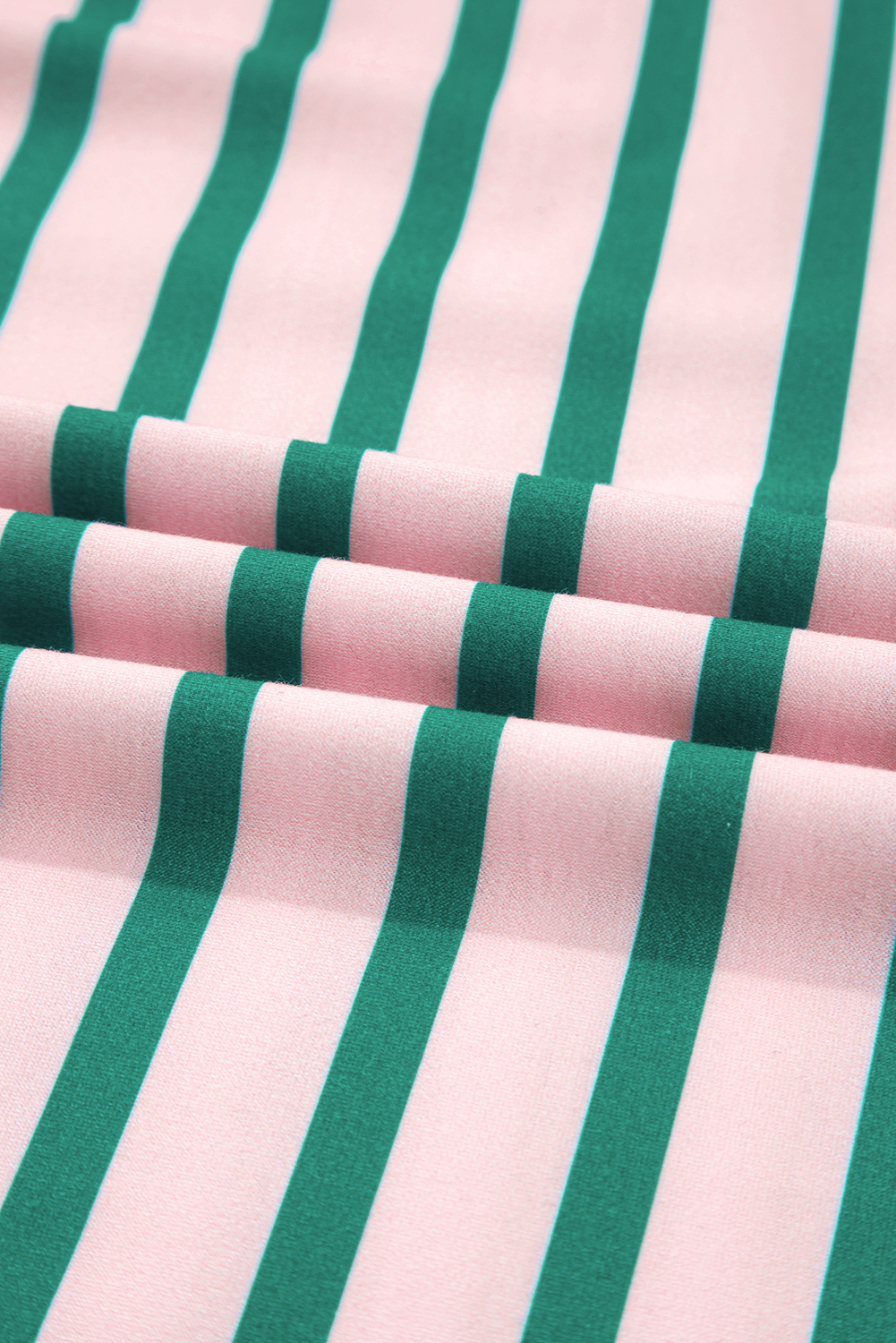 Trendy Plus Size Casual Sweatshirt with Side Slits and Color Block Design - Detail View 10