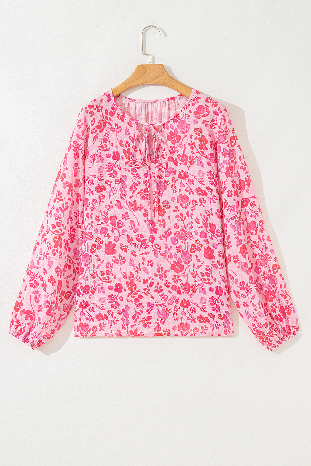 Lightweight V Neck Blouse with Trendy Puff Sleeves - Embrace Spring Fashion - Detail View 3