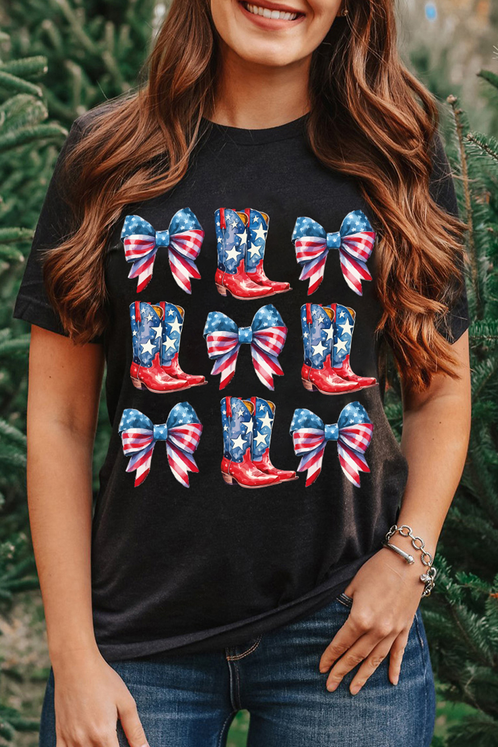 Stylish Patriotic Graphic T-Shirt with Bowknot and Cowgirl Boot Prints - Detail View 2