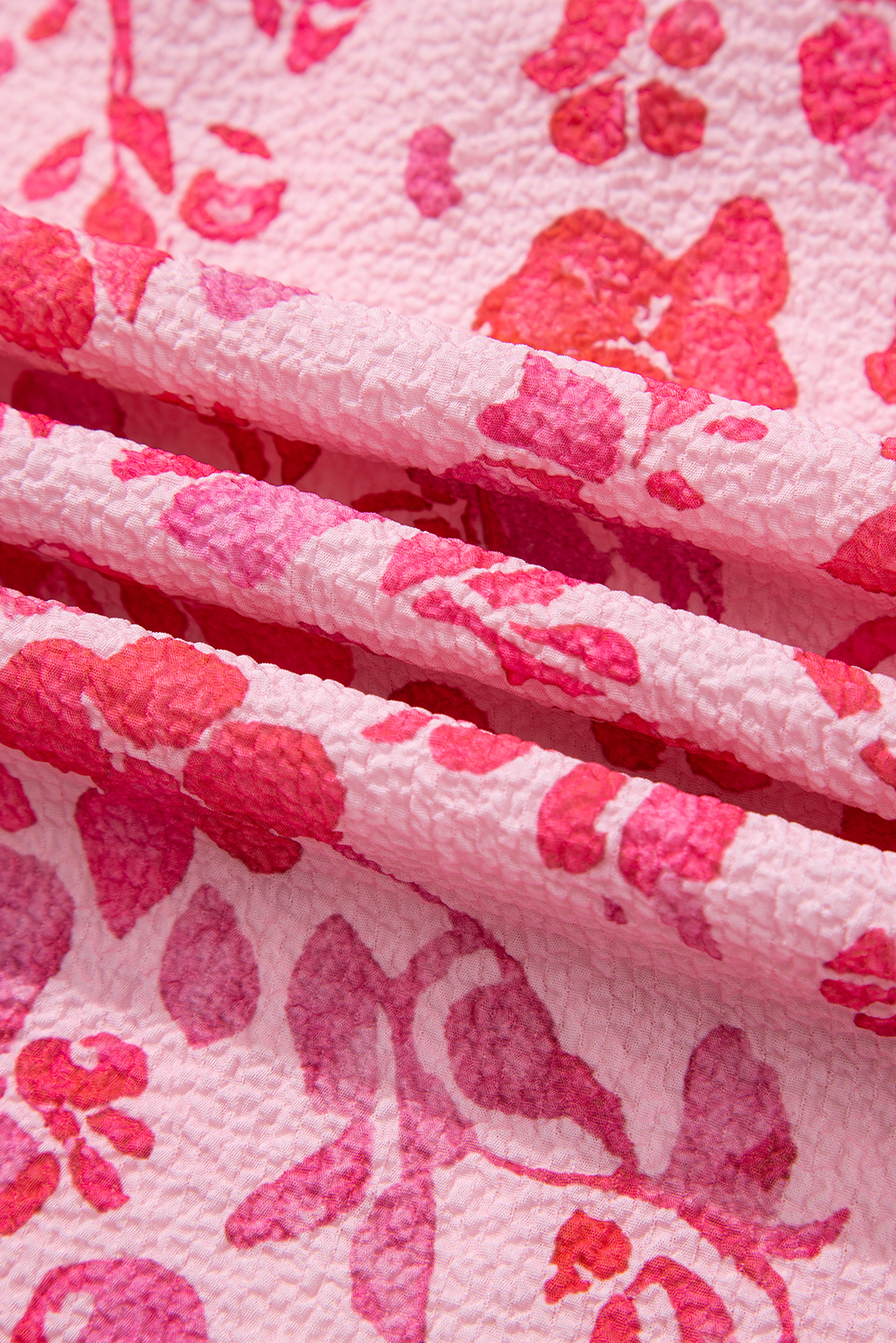 Chic and Elegant Pink Floral Blouse with Puff Sleeves - Perfect for Daily Wear - Detail View 10