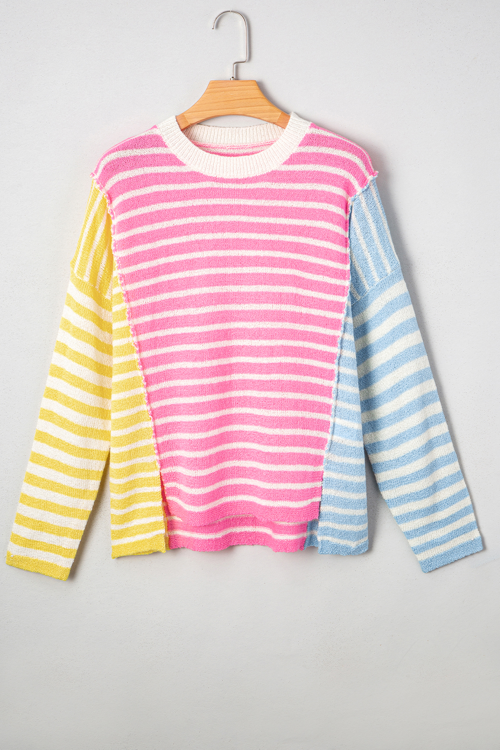 Stylish and Comfortable Women's Patchwork Sweater with Color Block Design and Long Sleeves - Detail View 6