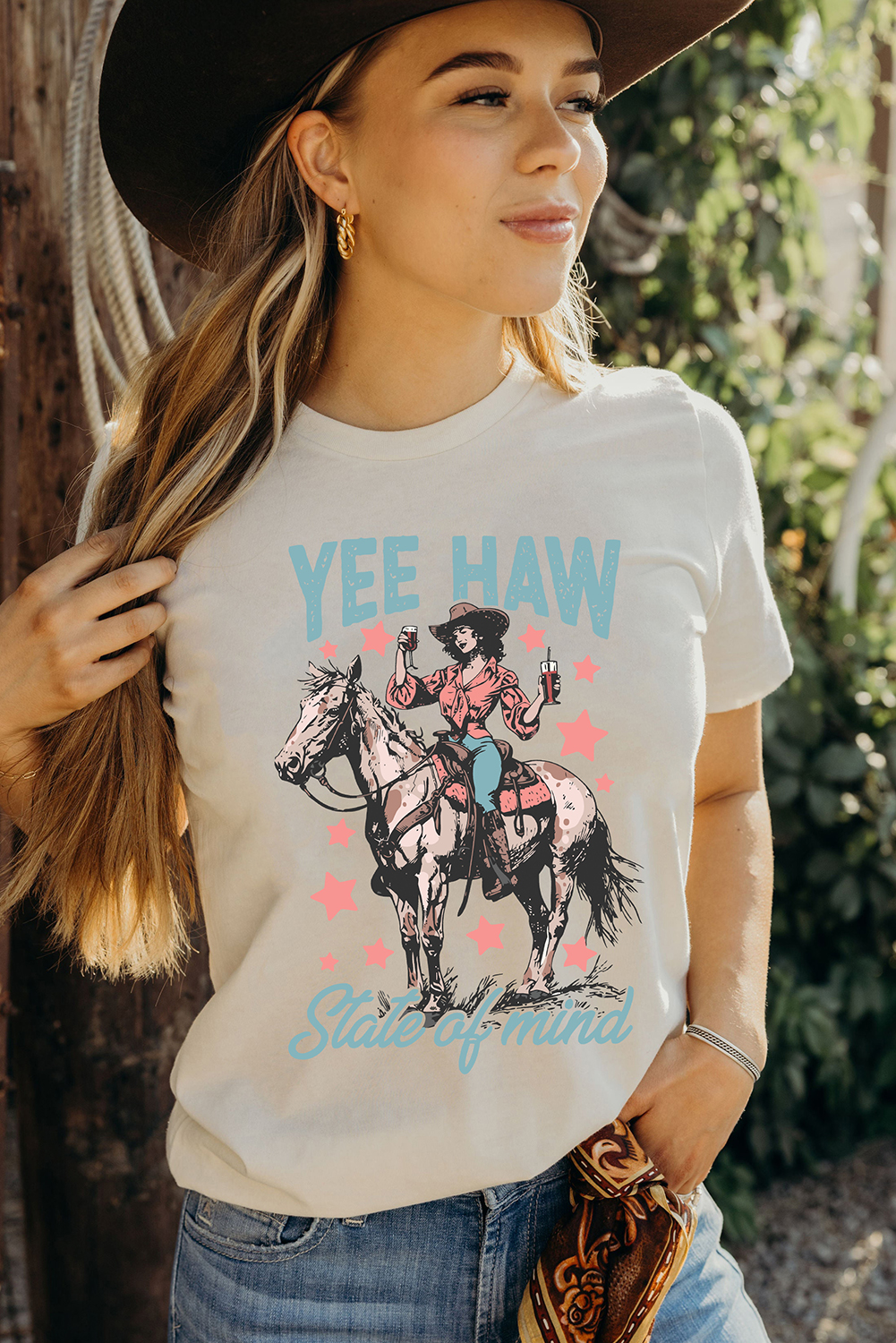 Stylish Short Sleeve Cowgirl Graphic Tee - Perfect for Daily Wear - Detail View 3