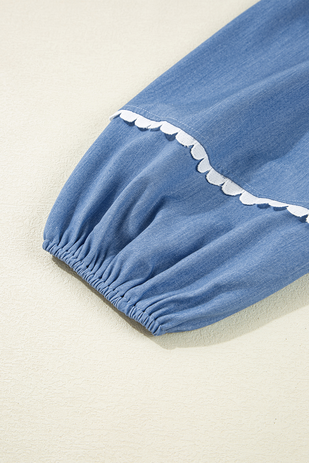 Charming Dusk Blue Blouse with Lace Details and Puff Sleeves for a Feminine Look - Detail View 14