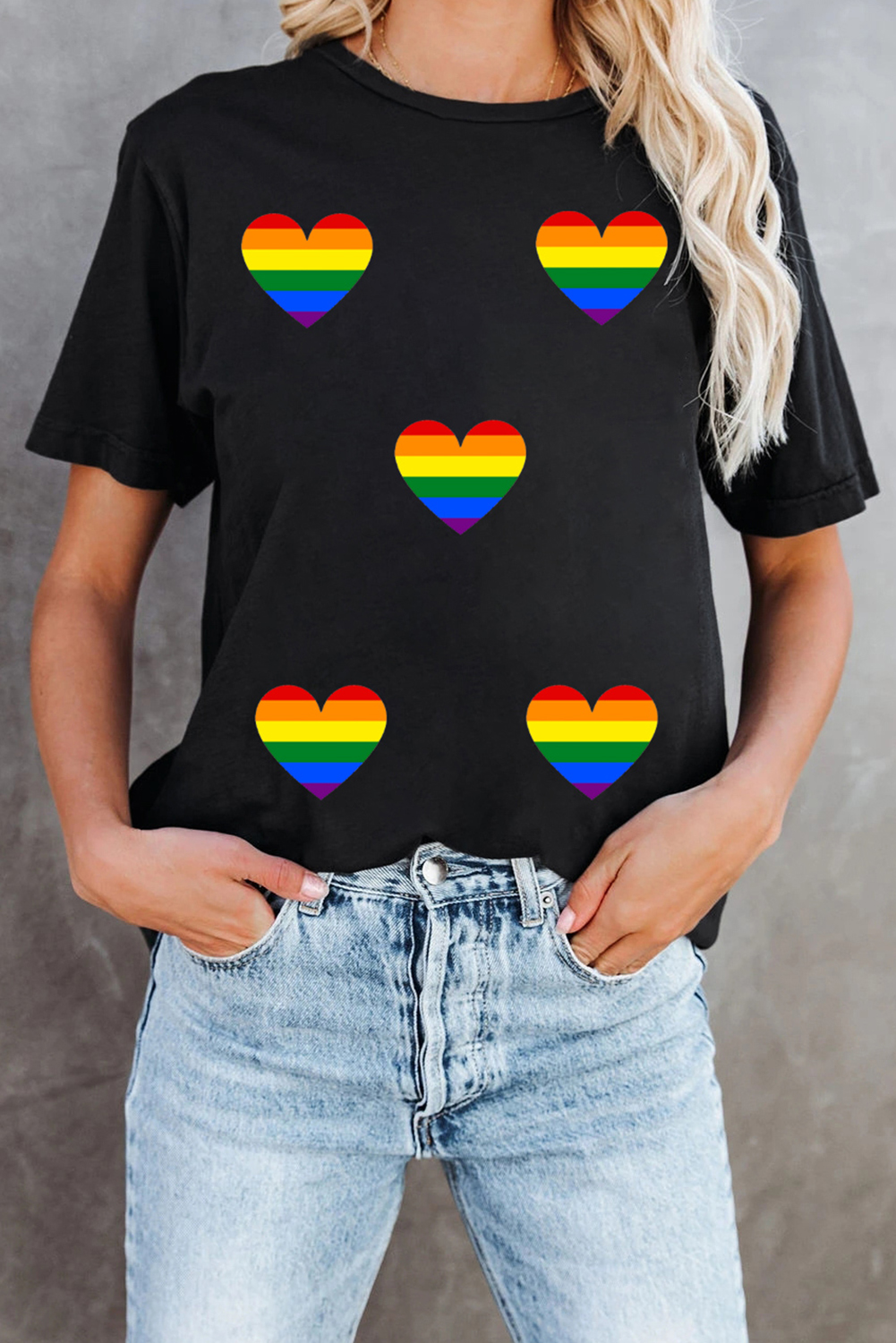 Chic Black Heart Print Crew Neck T-Shirt for Women - Casual Graphic Tee - Detail View 5