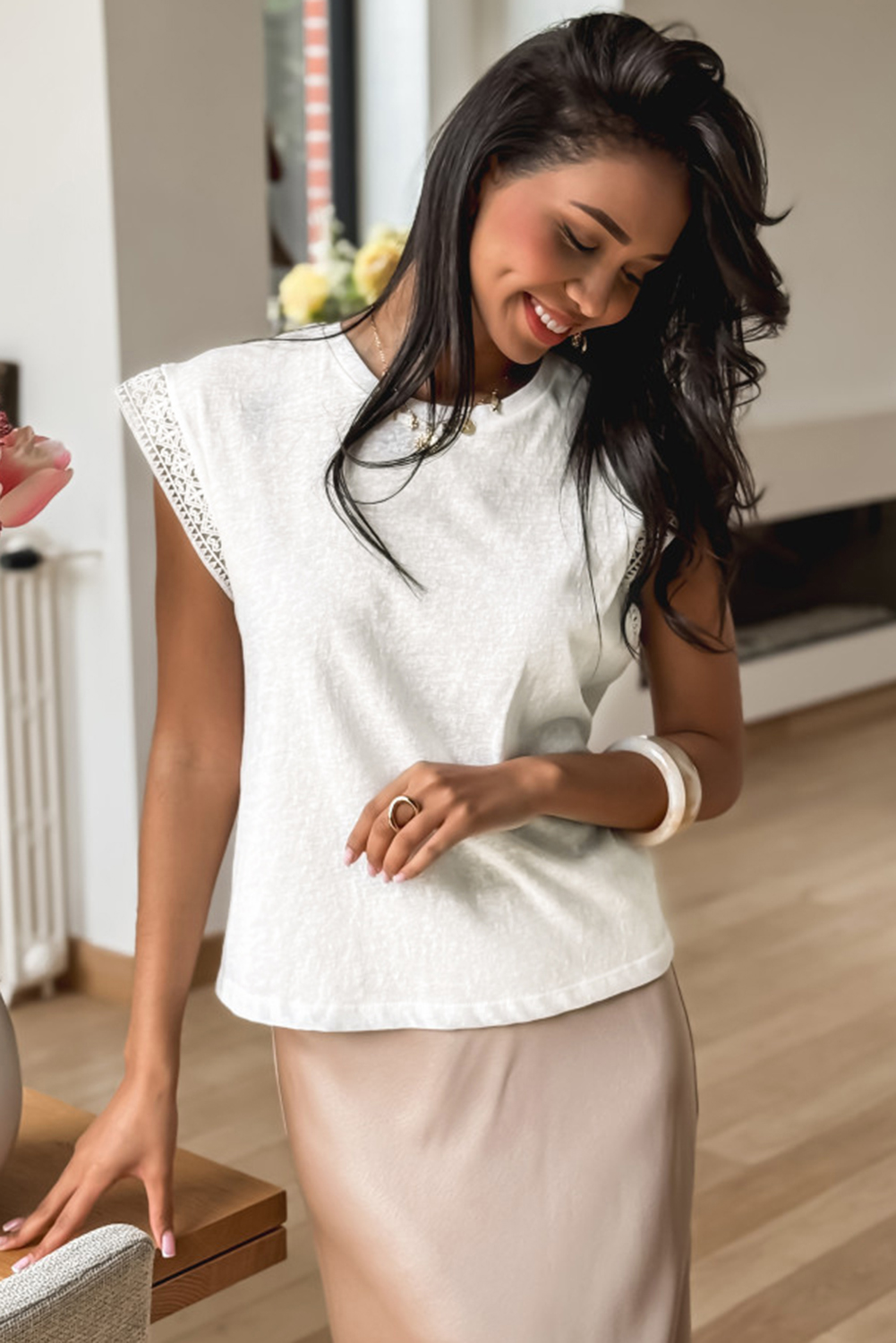 Elegant Cap Sleeve Tee with Lace Patchwork - Classic Round Neck Design - Detail View 6
