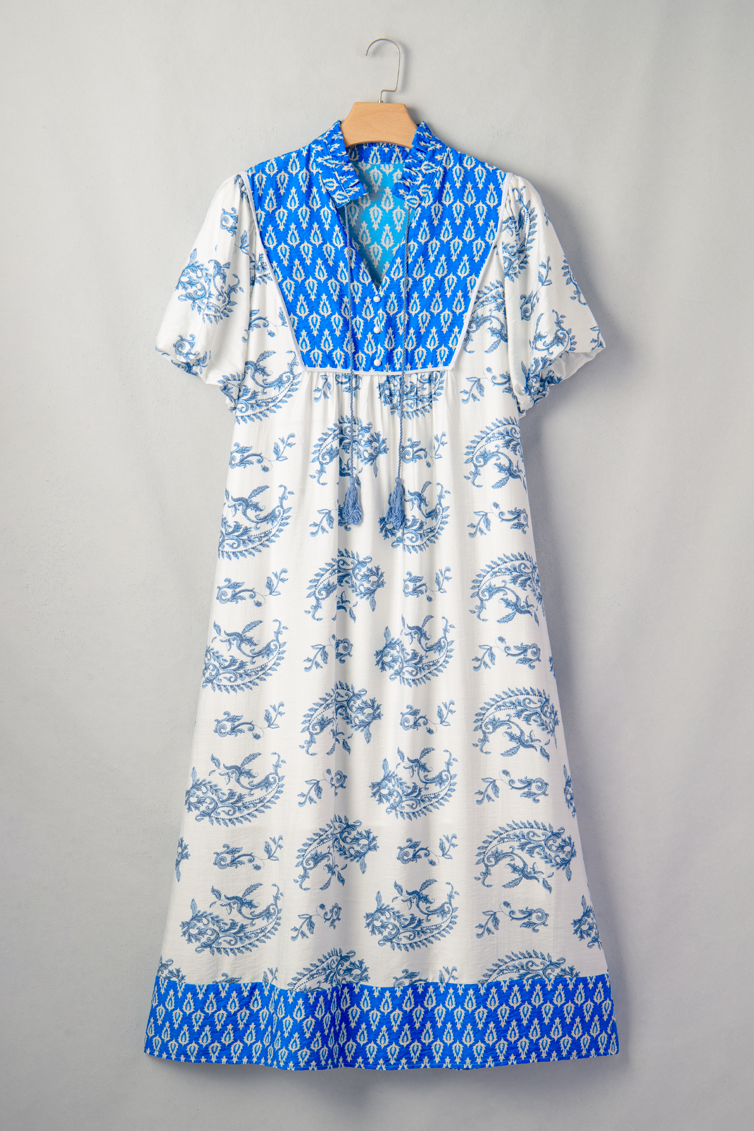 Bohemian Style Floral Midi Dress – Comfortable Sky Blue Shift Dress for Daily Wear - Detail View 3