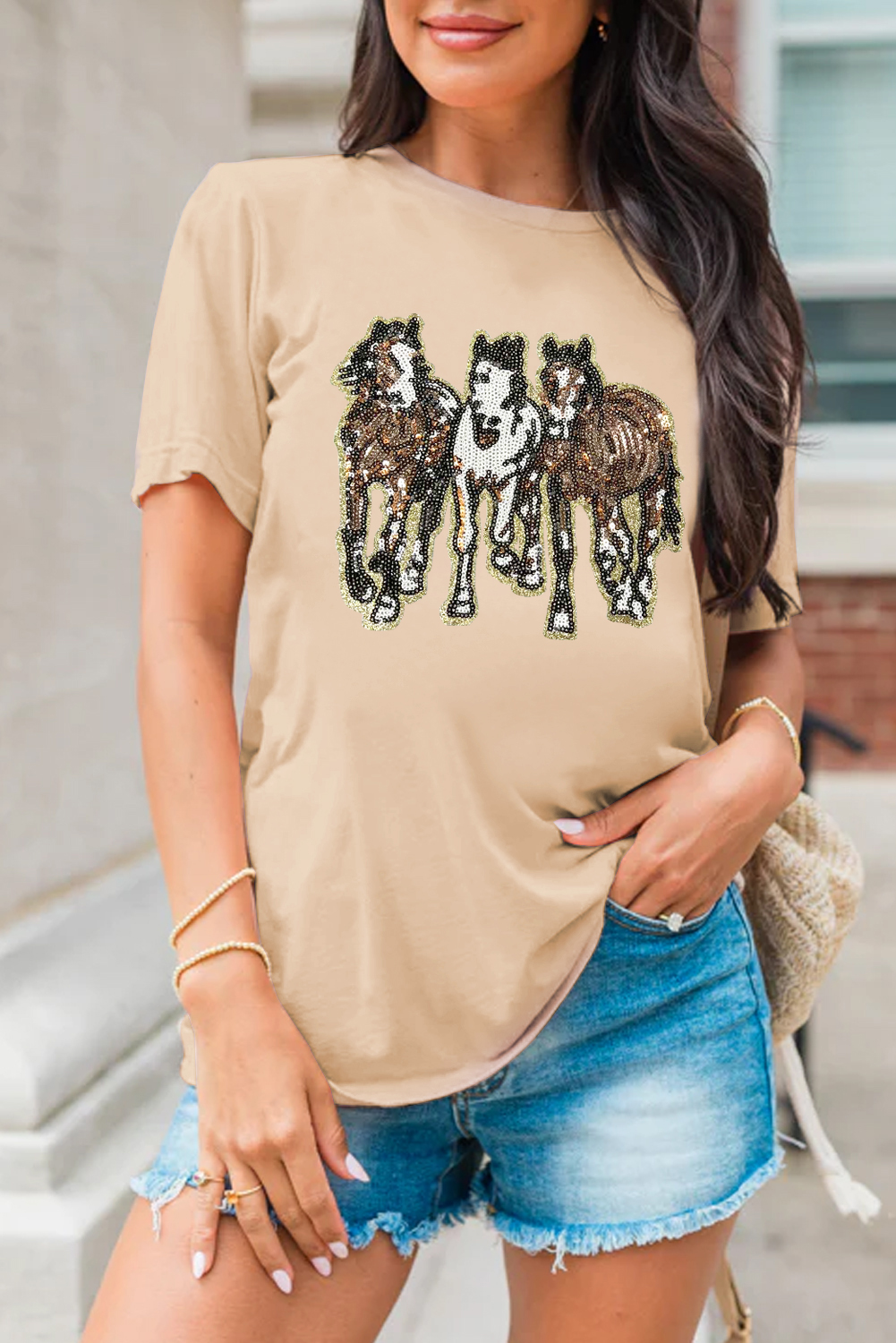 Casual Short Sleeve Tee for Women - Perfect for Western Fashion and Everyday Wear - Detail View 3