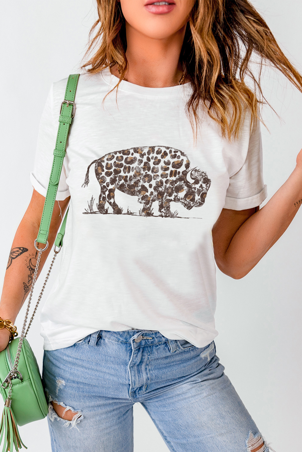 Women's Graphic Tee, White T-Shirt, Leopard Print, Buffalo Graphic, Western Style, Casual Wear, Short Sleeve, Comfortable Fabric, Daily Outfit, Summer Fashion, Versatile Top, Round Neck, Shift Silhouette - Detail View 8
