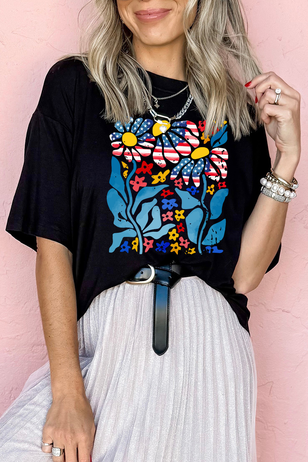 Patriotic Floral Graphic T-Shirt with Relaxed Drop Shoulder Design for Women - Detail View 2