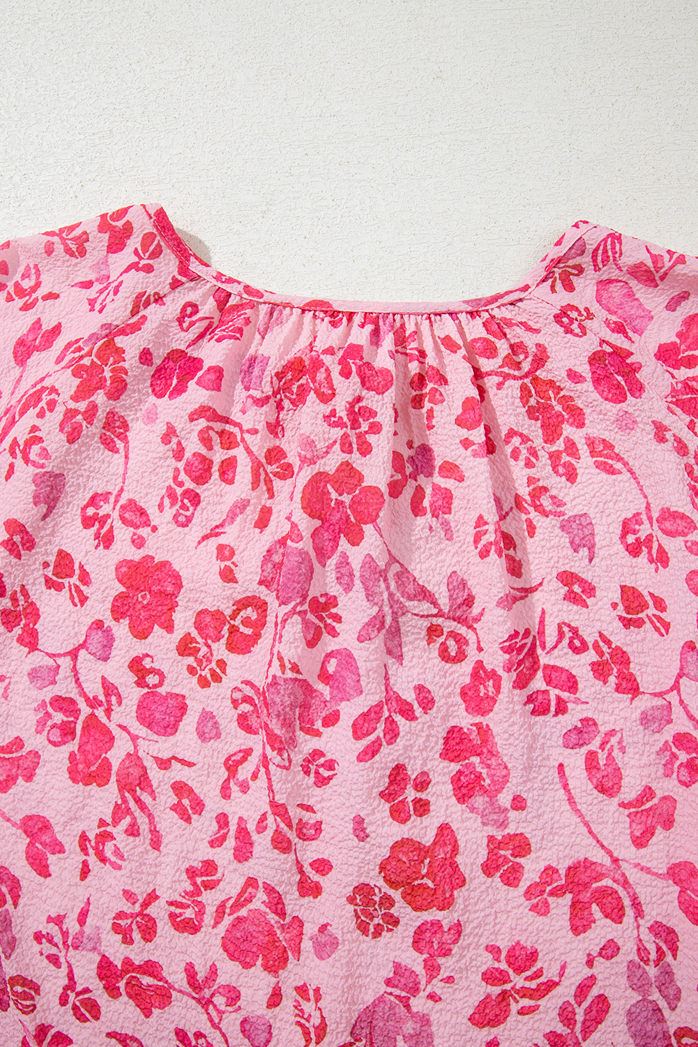 Women's Pink Floral Puff Sleeve Split Neck Lightweight Blouse for Spring - Detail View 9