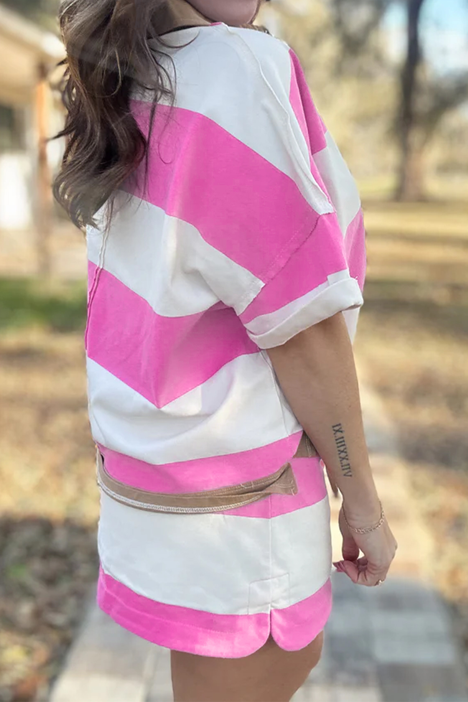 Chic Women's Colorblock Polo and Skort Set – Summer Outfit - Detail View 2