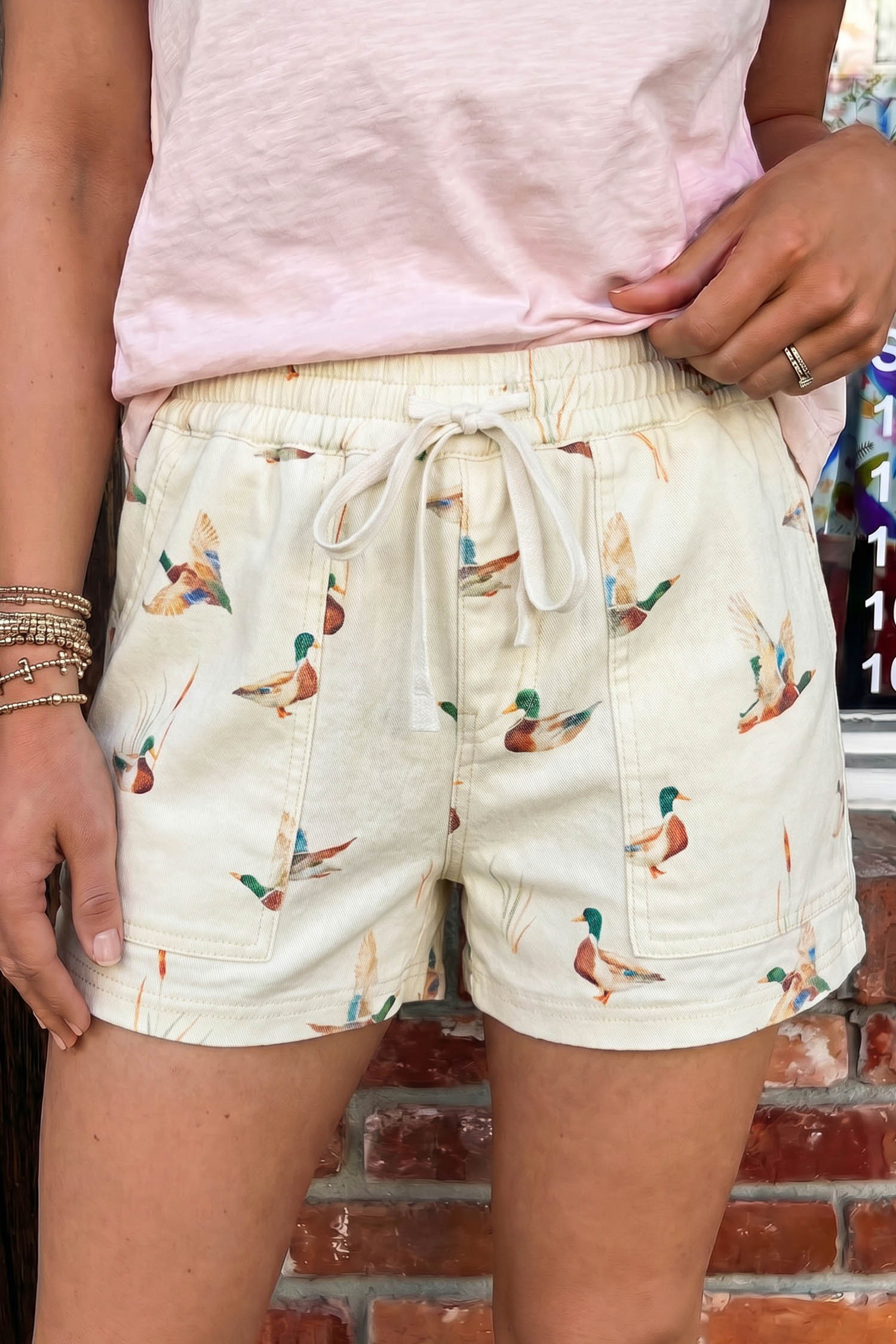 Women's Animal Print Denim Shorts – Nature Inspired Beige Mallard Duck Shorts for Daily Wear - Detail View 3