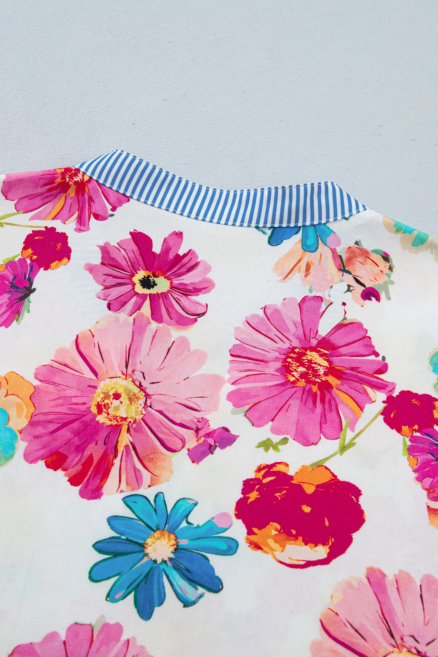 Women's Summer Floral Puff Sleeve Top – Striped Trim V-Neck - Detail View 9
