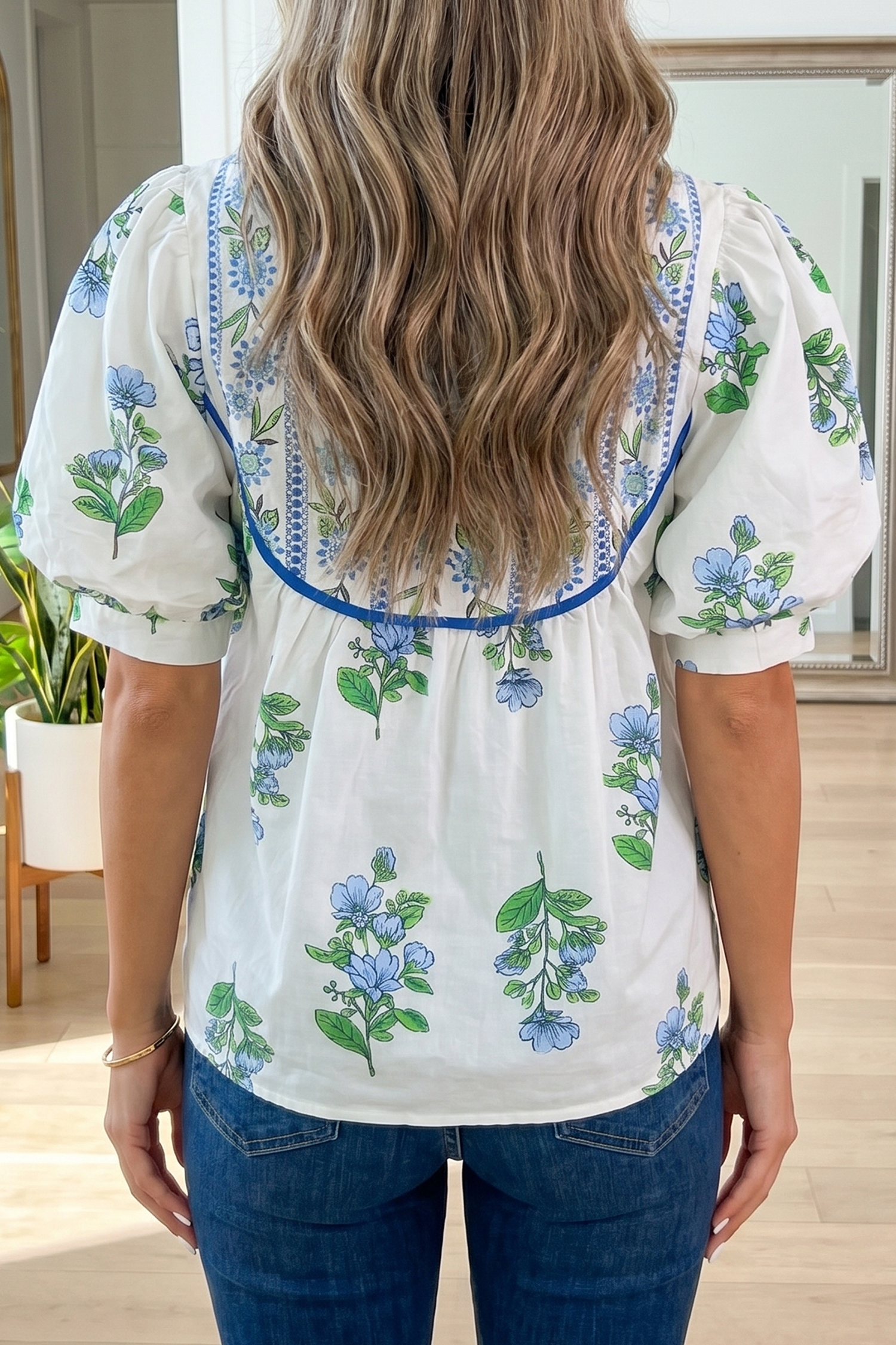 Southern Belle Women's Floral V-Neck Blouse – Elegant Puff Sleeve Top for Office & Daily Style, Gift Idea - Detail View 2