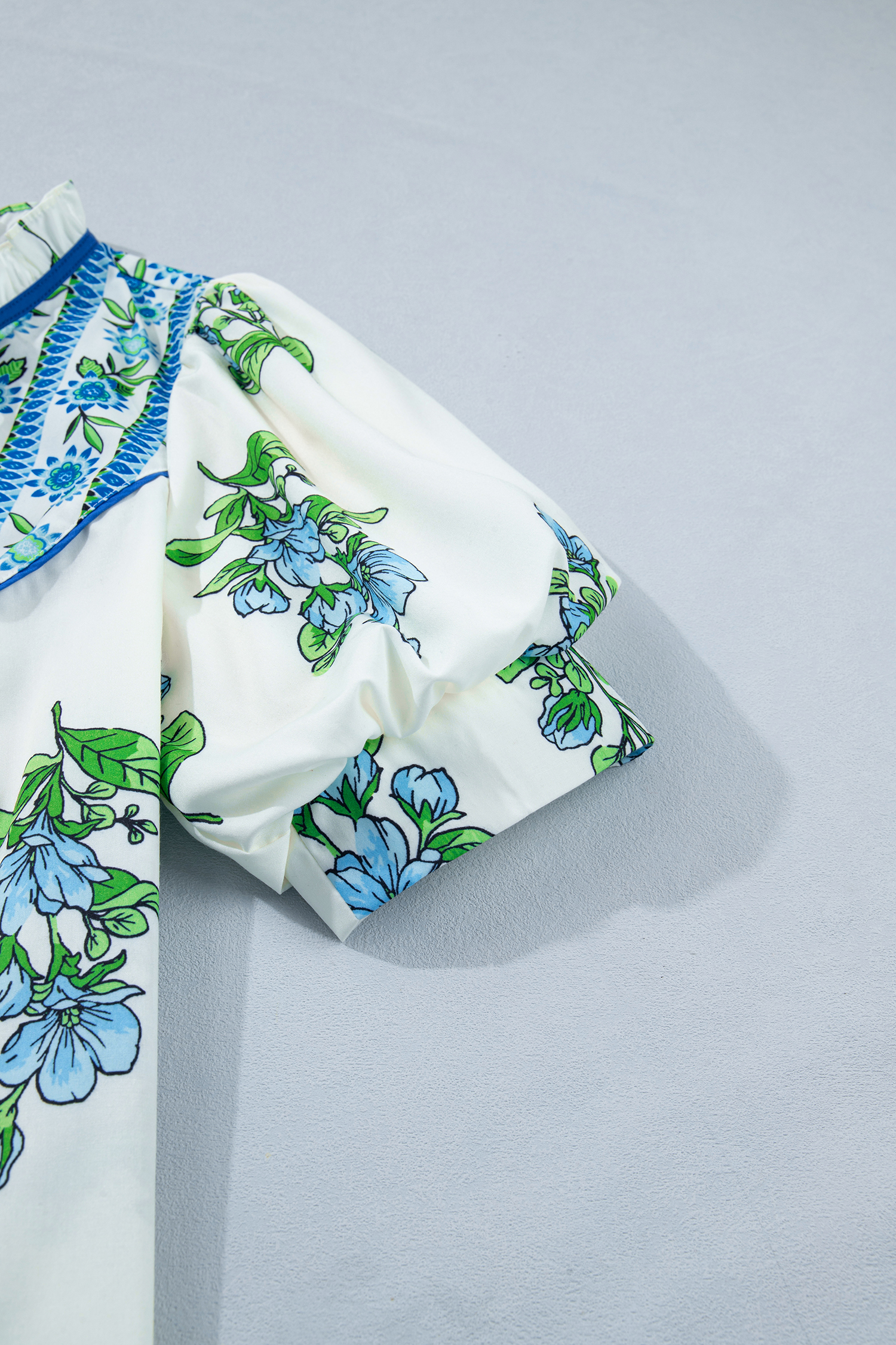 White Floral Print Women's Blouse – Southern Belle Puff Sleeve V-Neck Top for Summer & Daily Wear - Detail View 9