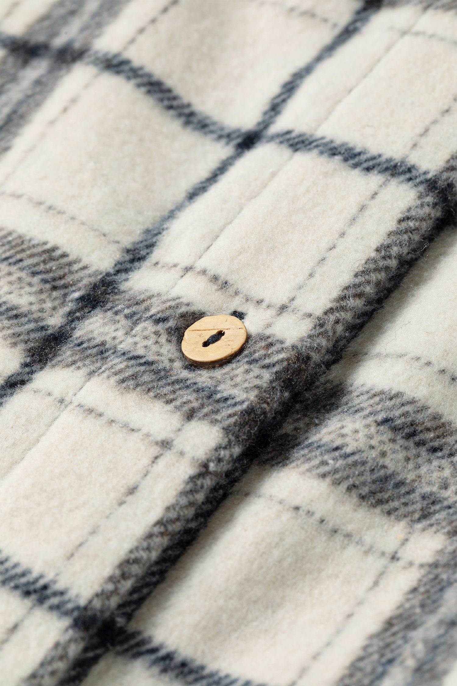 Multicolor Plaid Shirt Jacket, Women's Fall Patchwork Top - Detail View 11