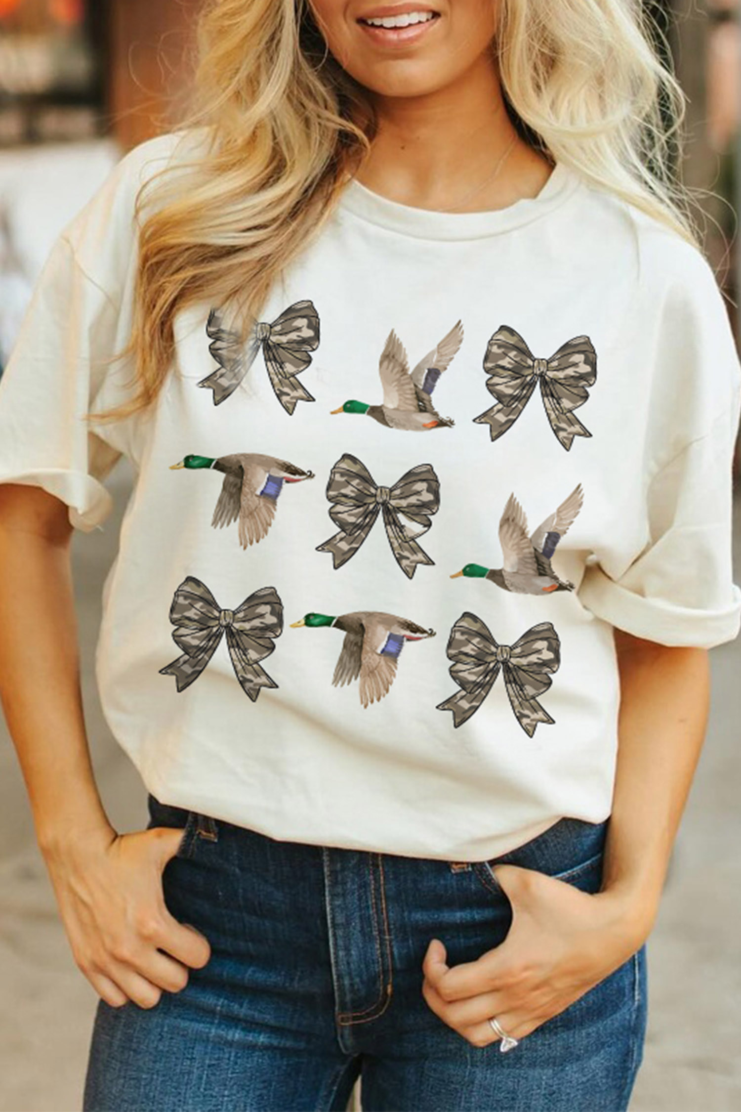 Women's Camo Bow Duck T Shirt, Casual White Crew Neck Top - Detail View 7