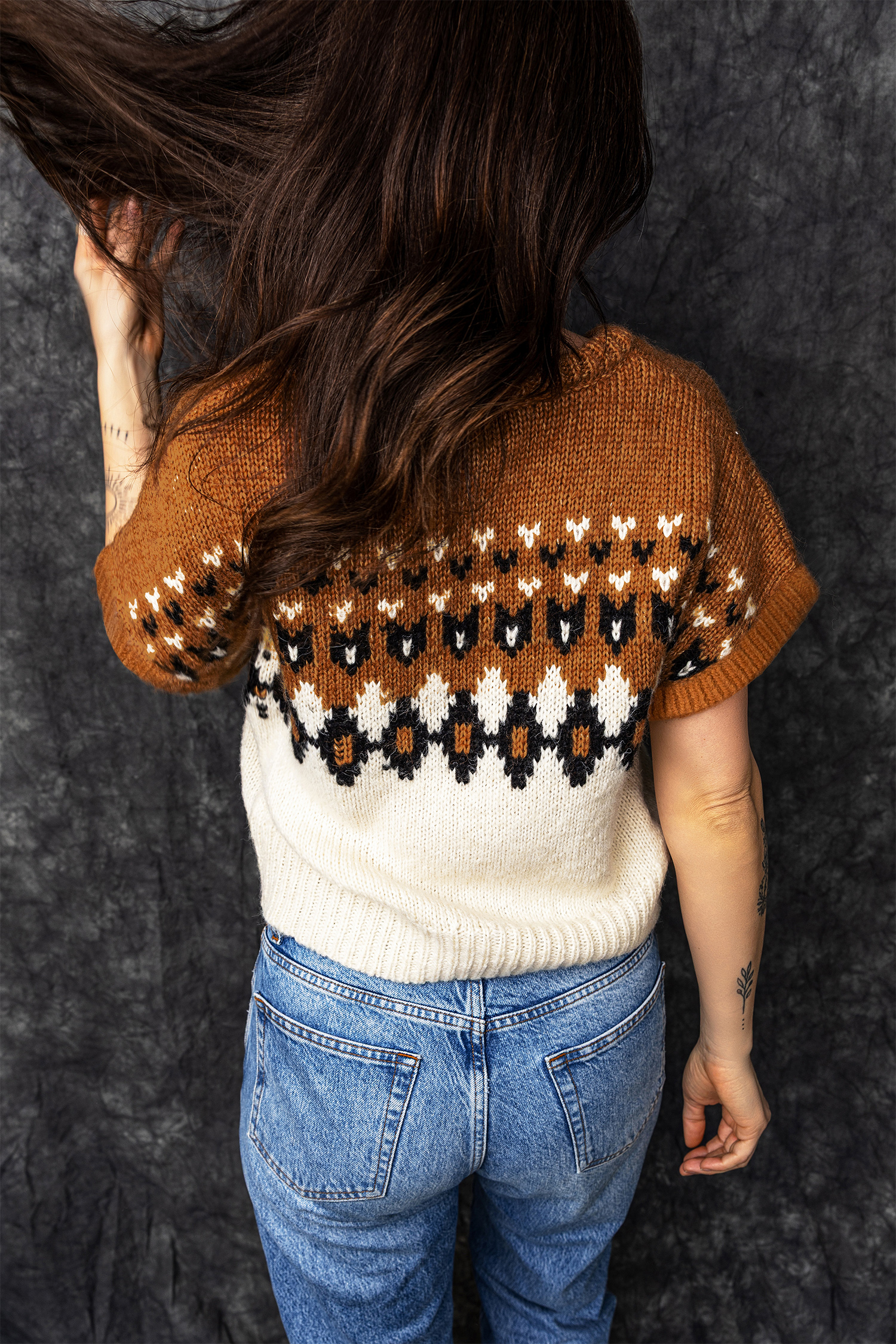 Women's Western Geometric Knit Tee, Brown V Neck Top - Detail View 2
