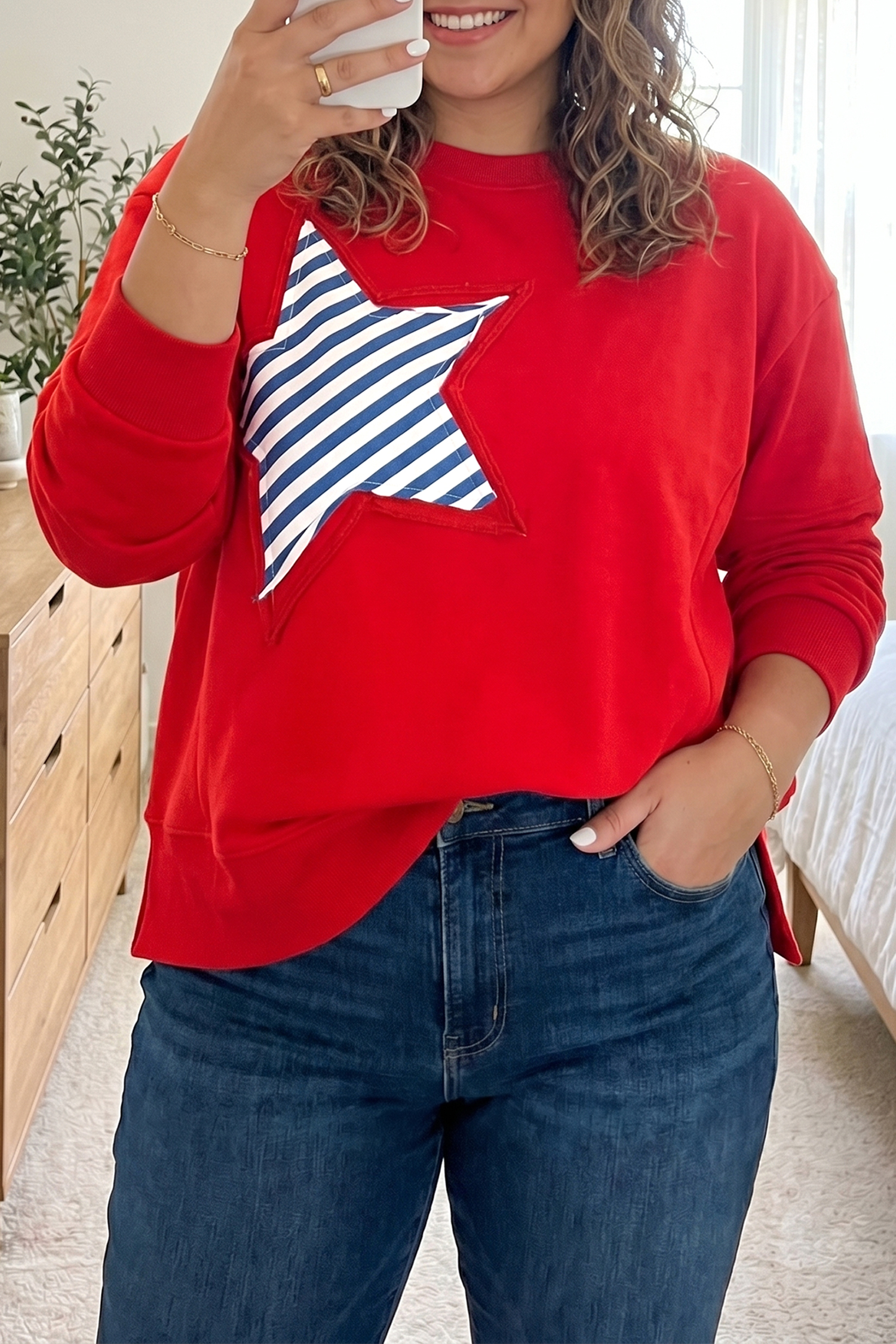 Women's Cozy Red Star Pullover, Relaxed Fit Sweatshirt - Detail View 3