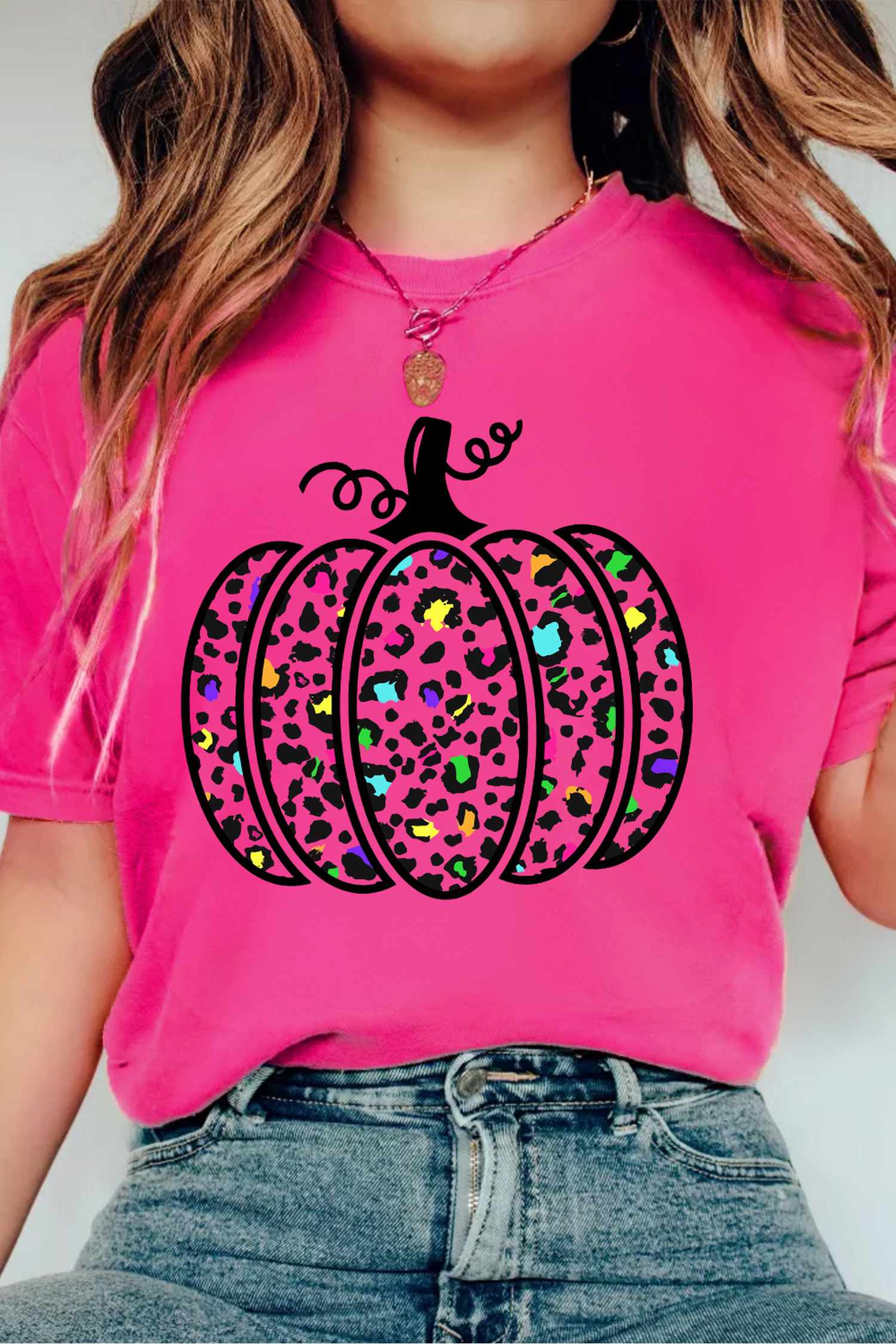 Rose Red Short Sleeve Tee, Trendy Leopard Pumpkin Print - Detail View 3
