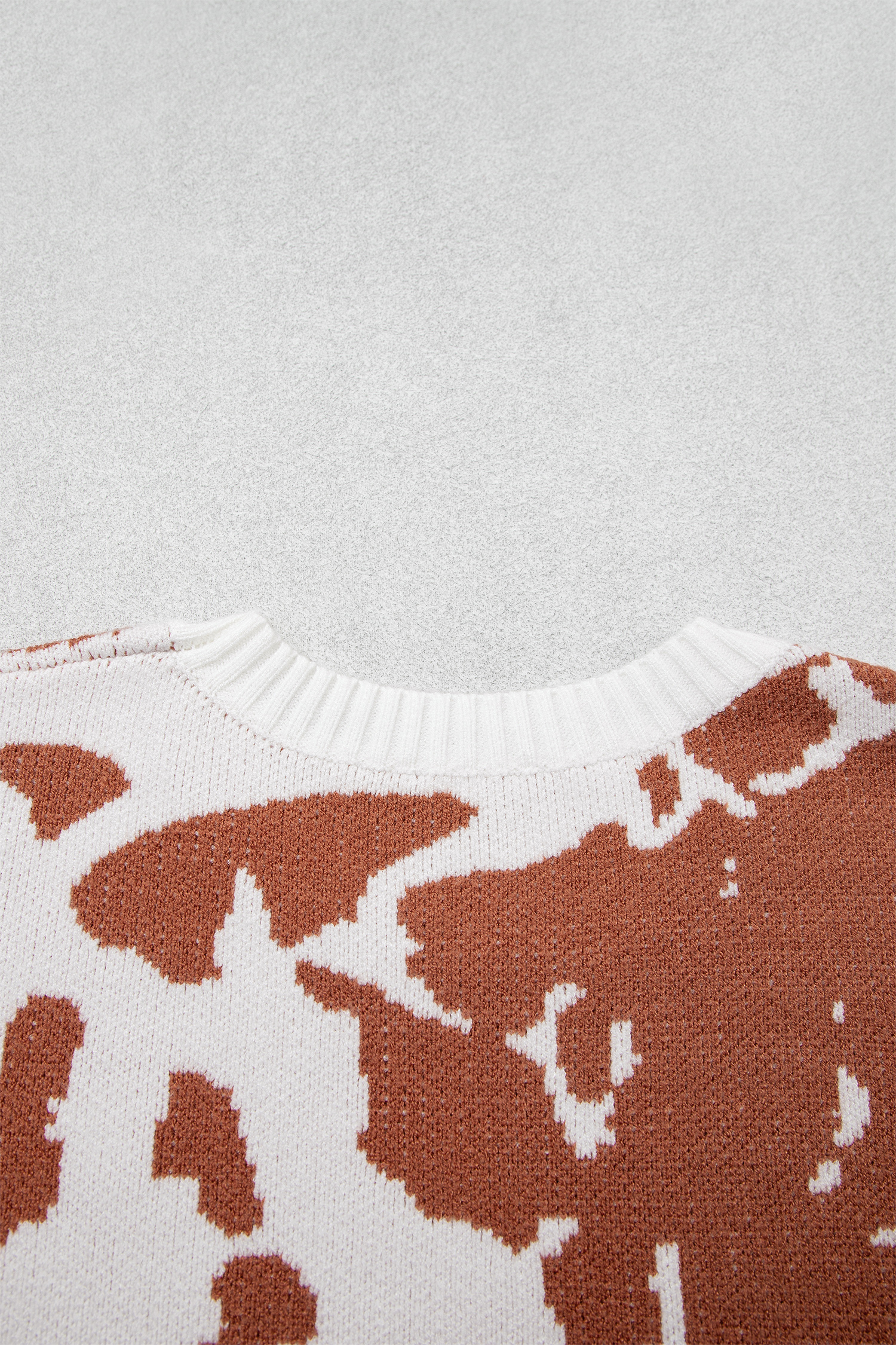 Modern Abstract Knit Sweater, Women's Long Sleeve Pullover - Detail View 12