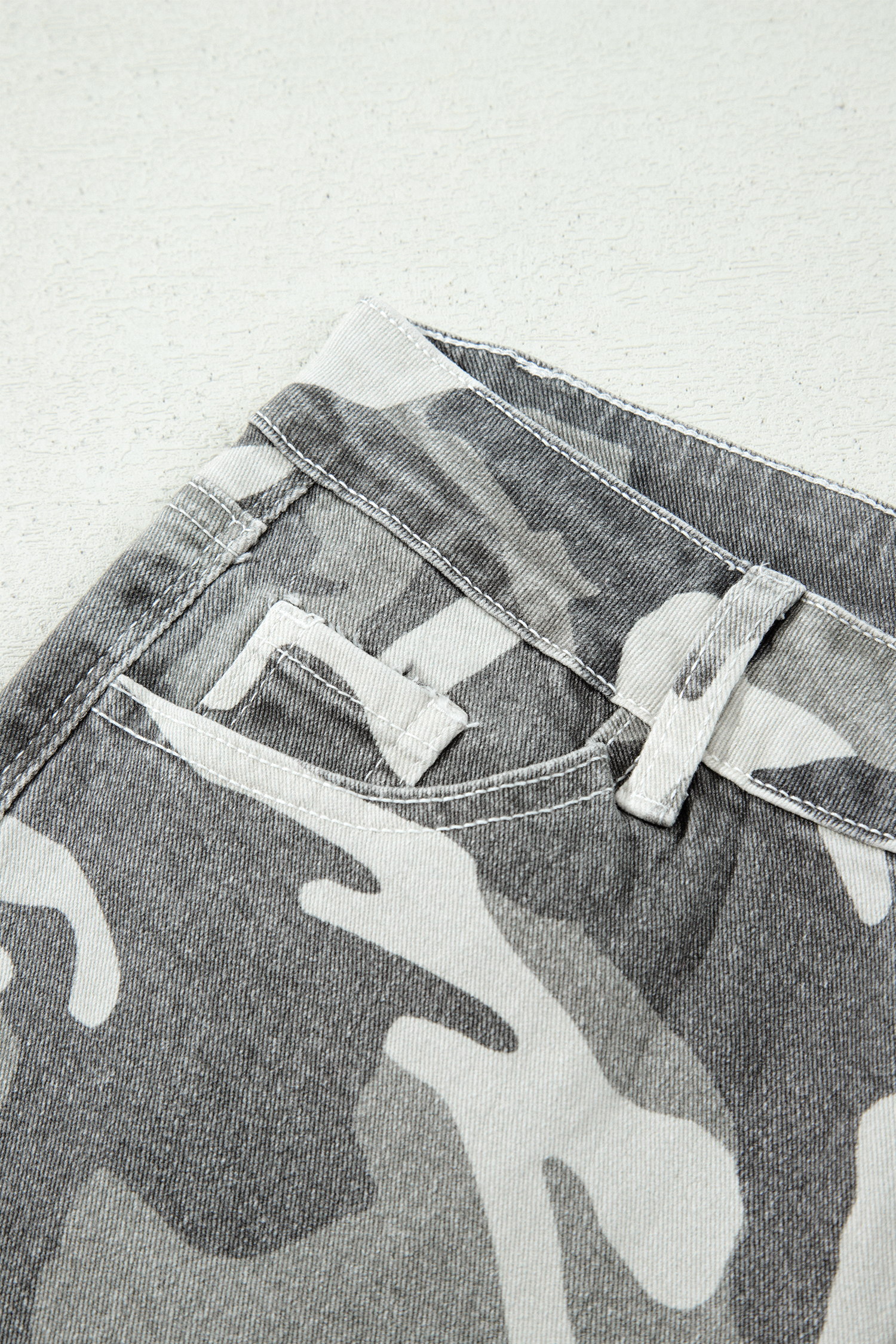 Women's Camo Denim Jeans, High Waist Wide Leg Casual Pants - Detail View 10