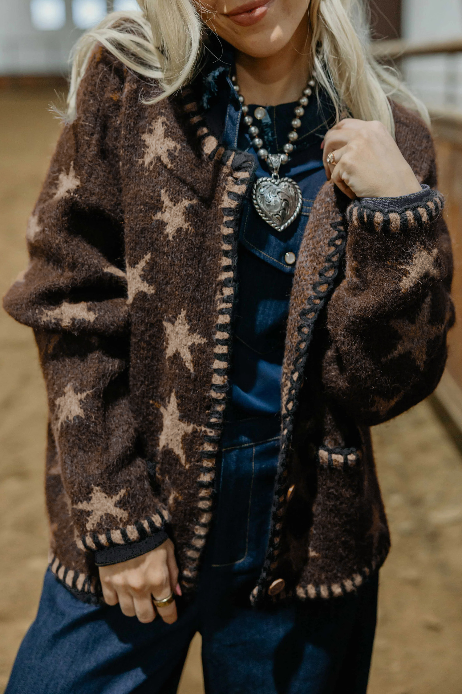Women's Star Pattern Cardigan, Cozy Button Front Knit - Detail View 10