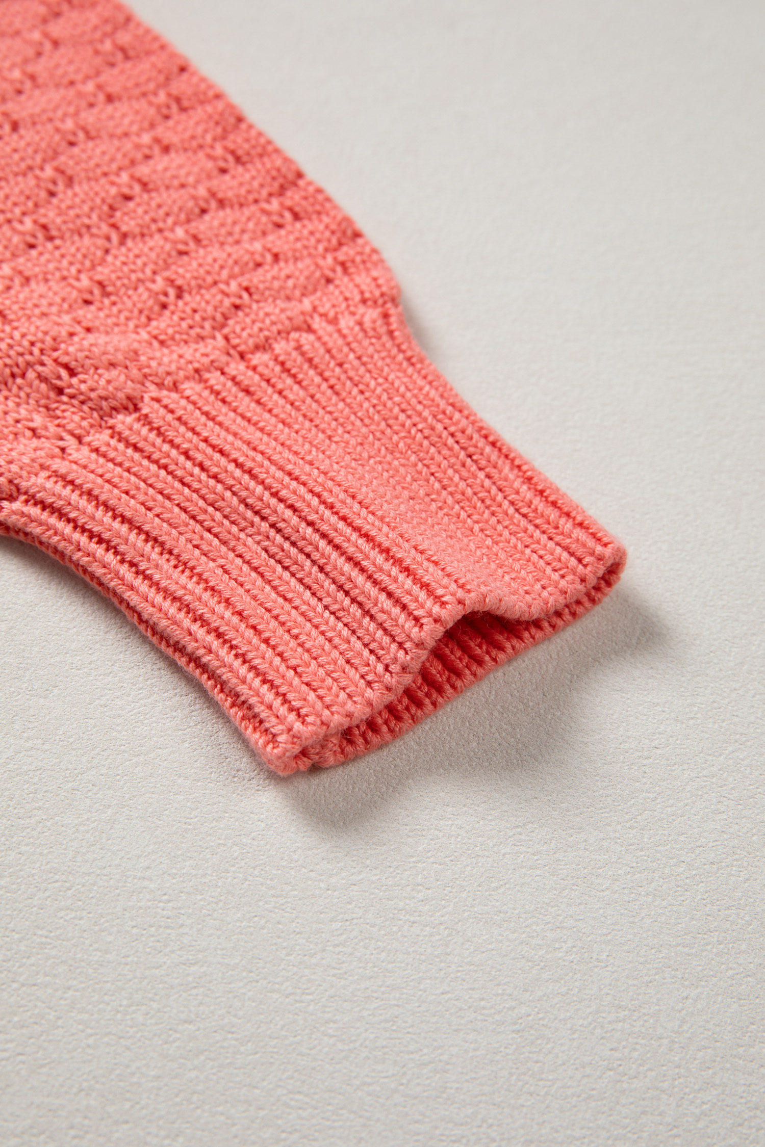 Women's Daily Casual Sweater, Comfortable Drop Shoulder Knit - Detail View 9