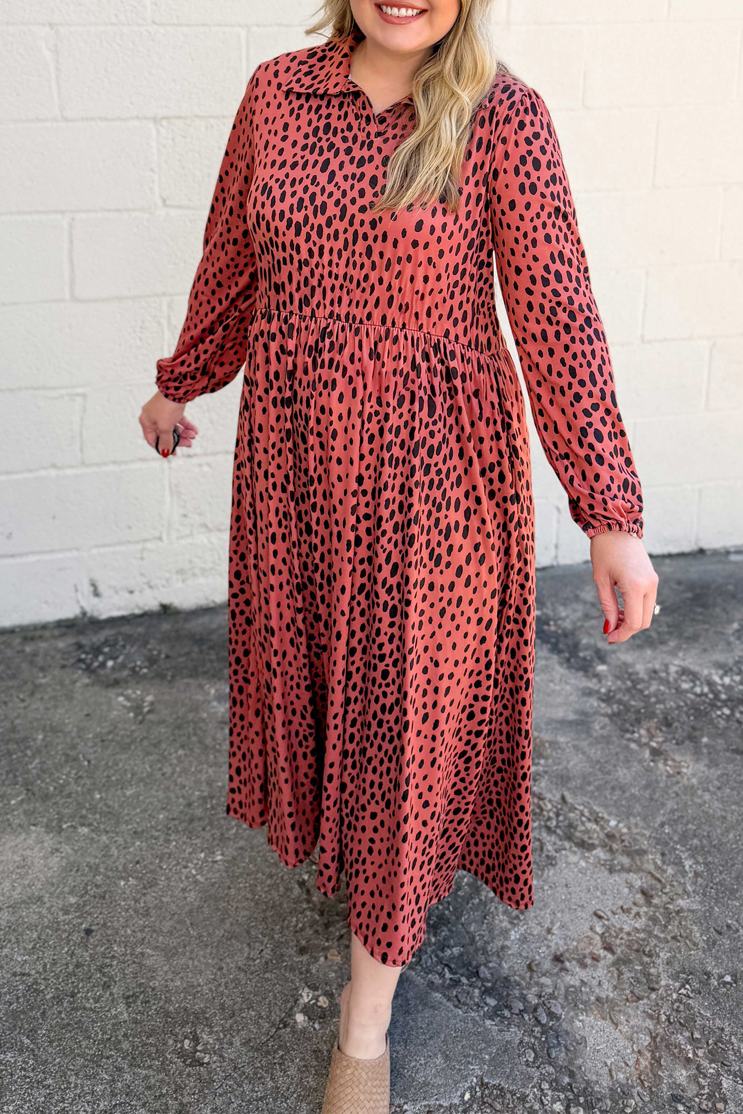 Women's Red Leopard Dress, Elegant Collared Long Sleeve - Detail View 5