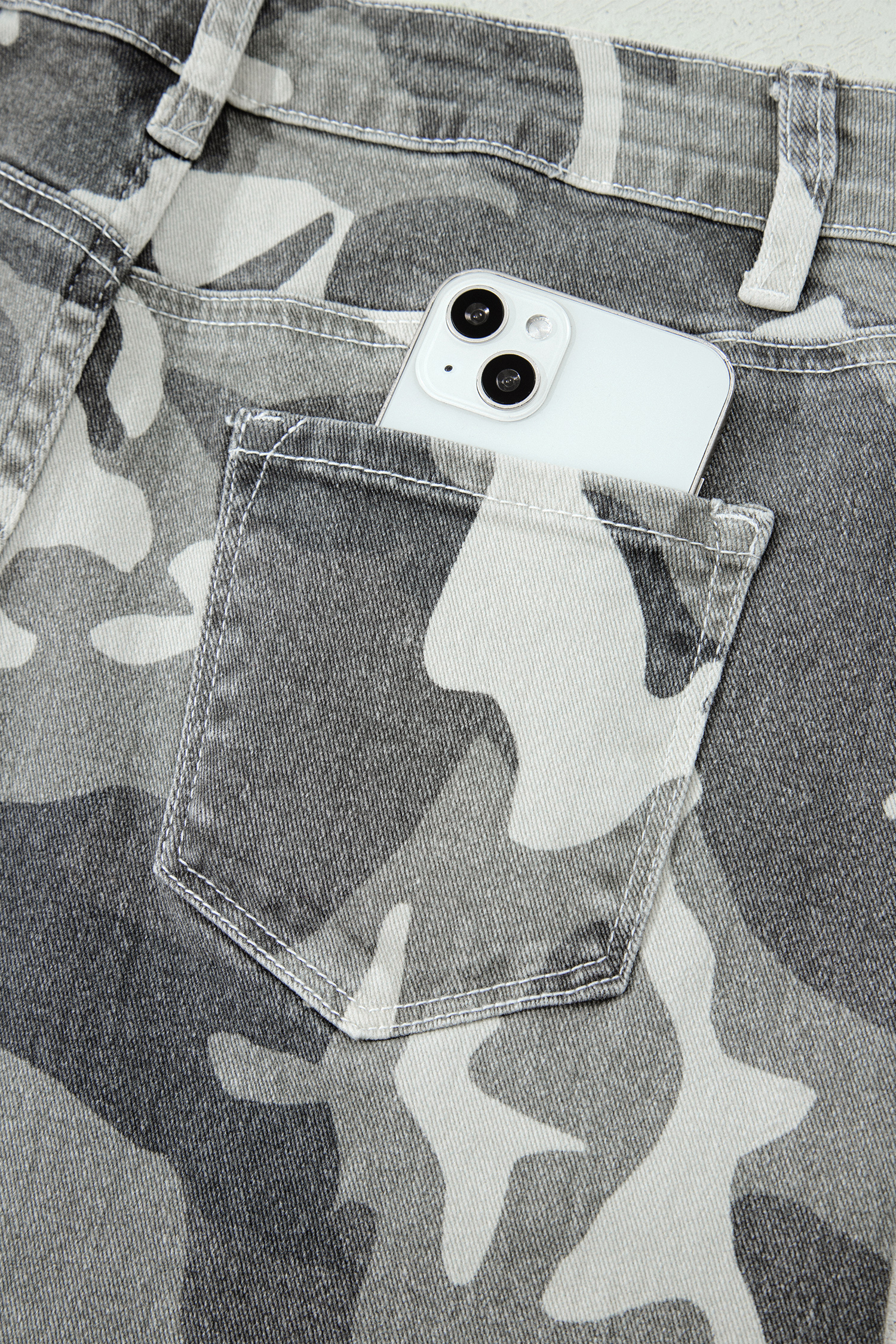 Trendy Camouflage Jeans, Cotton Blend High Rise Daily Denim - Detail View 14