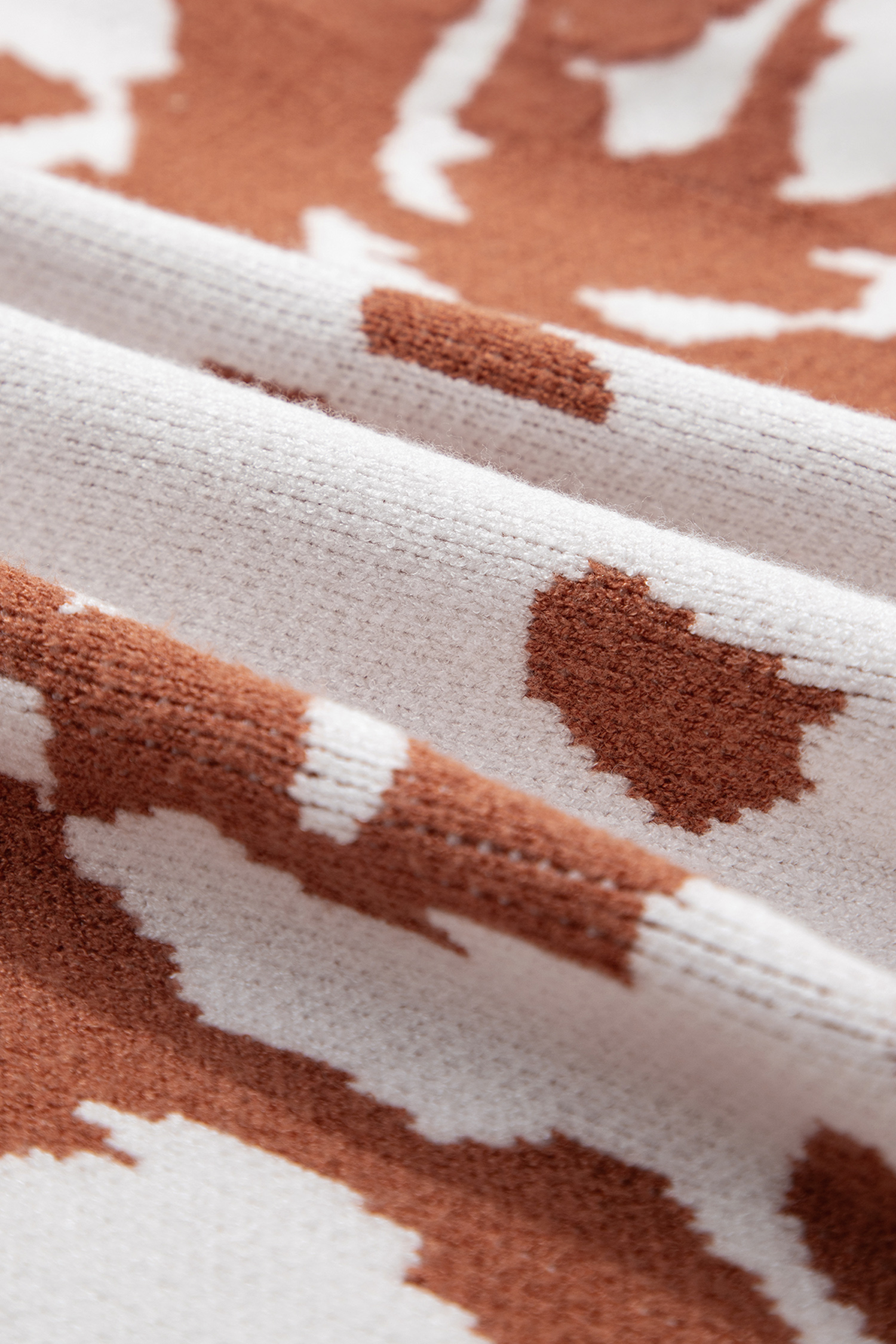 Women's Abstract Print Sweater, Khaki Round Neck Pullover - Detail View 13