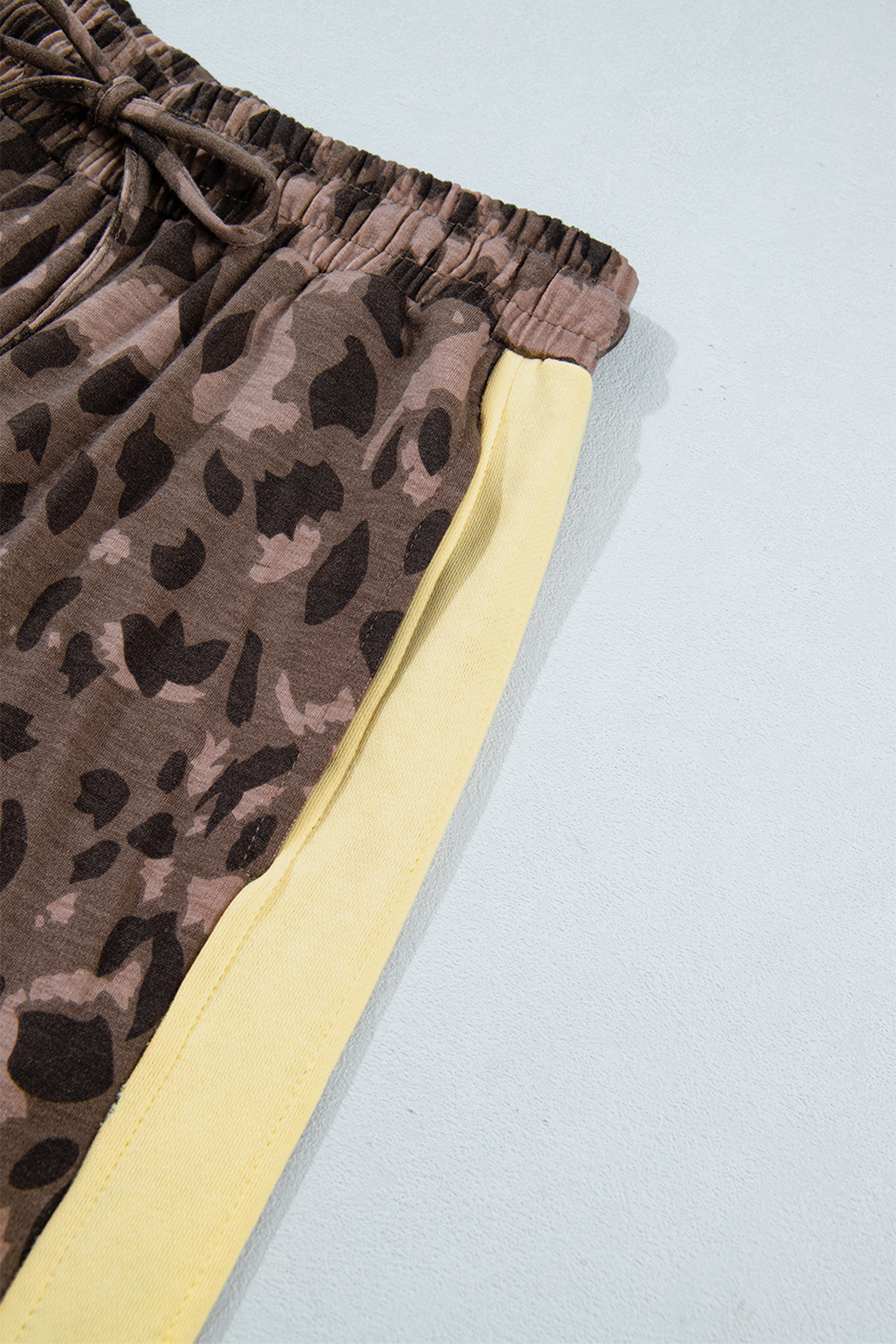 Leopard Print Pant Set, Wide Leg Contrast Trim Lounge Outfit - Detail View 14
