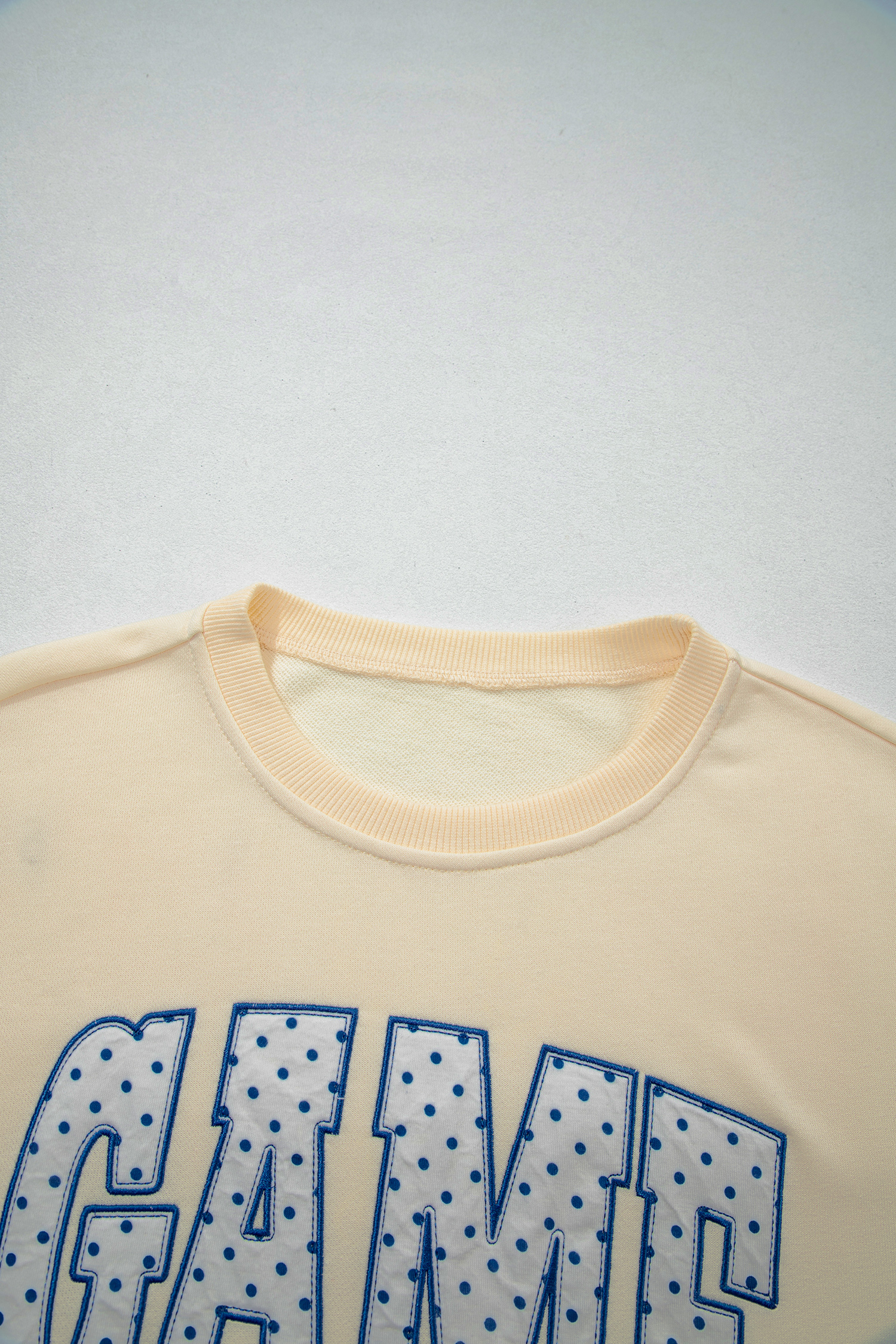 Sporty Game Day Matching Set, Comfortable Athleisure Outfit - Detail View 6