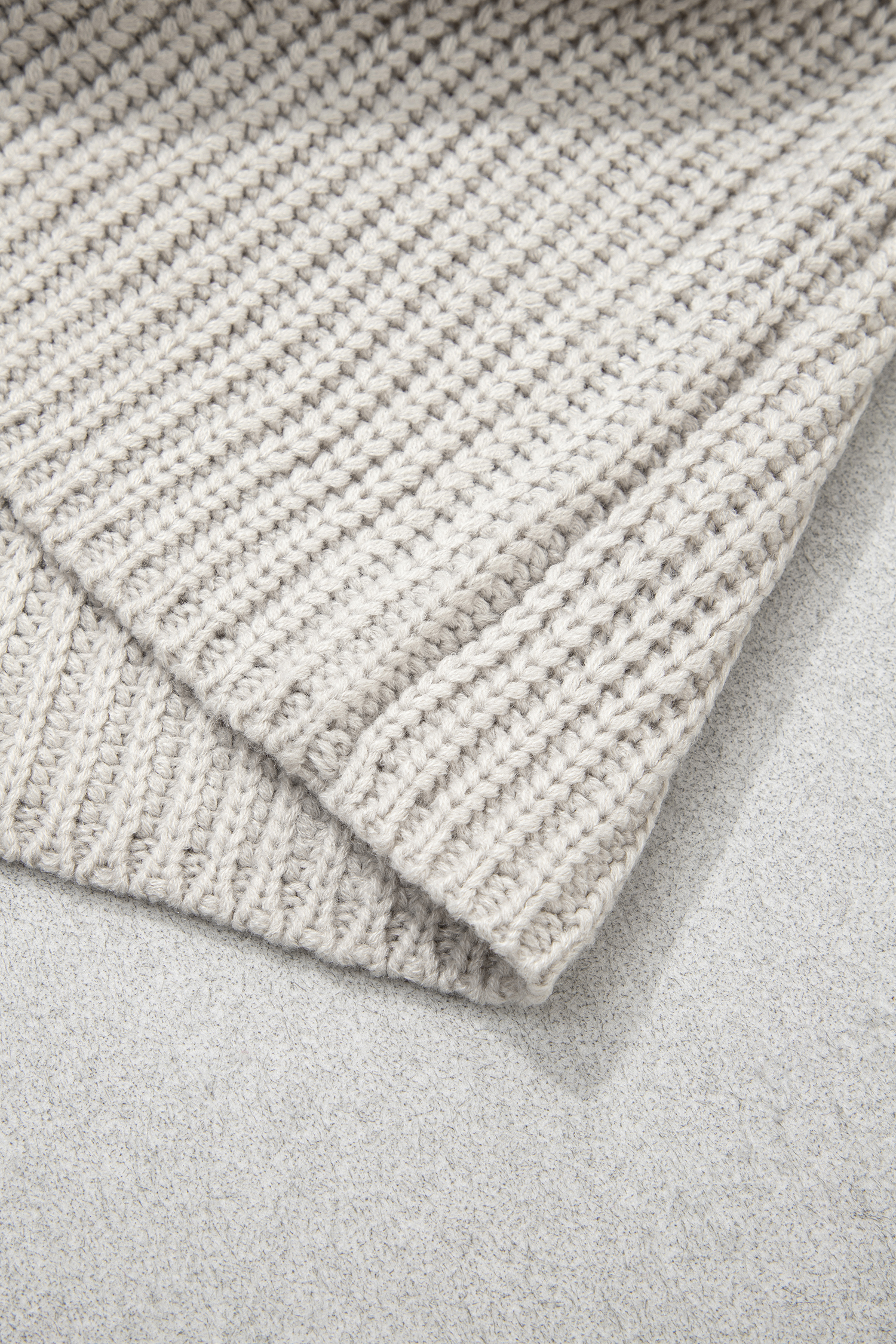 Women's High Neck Zipper Sweater, Casual Short Sleeve Knit - Detail View 9
