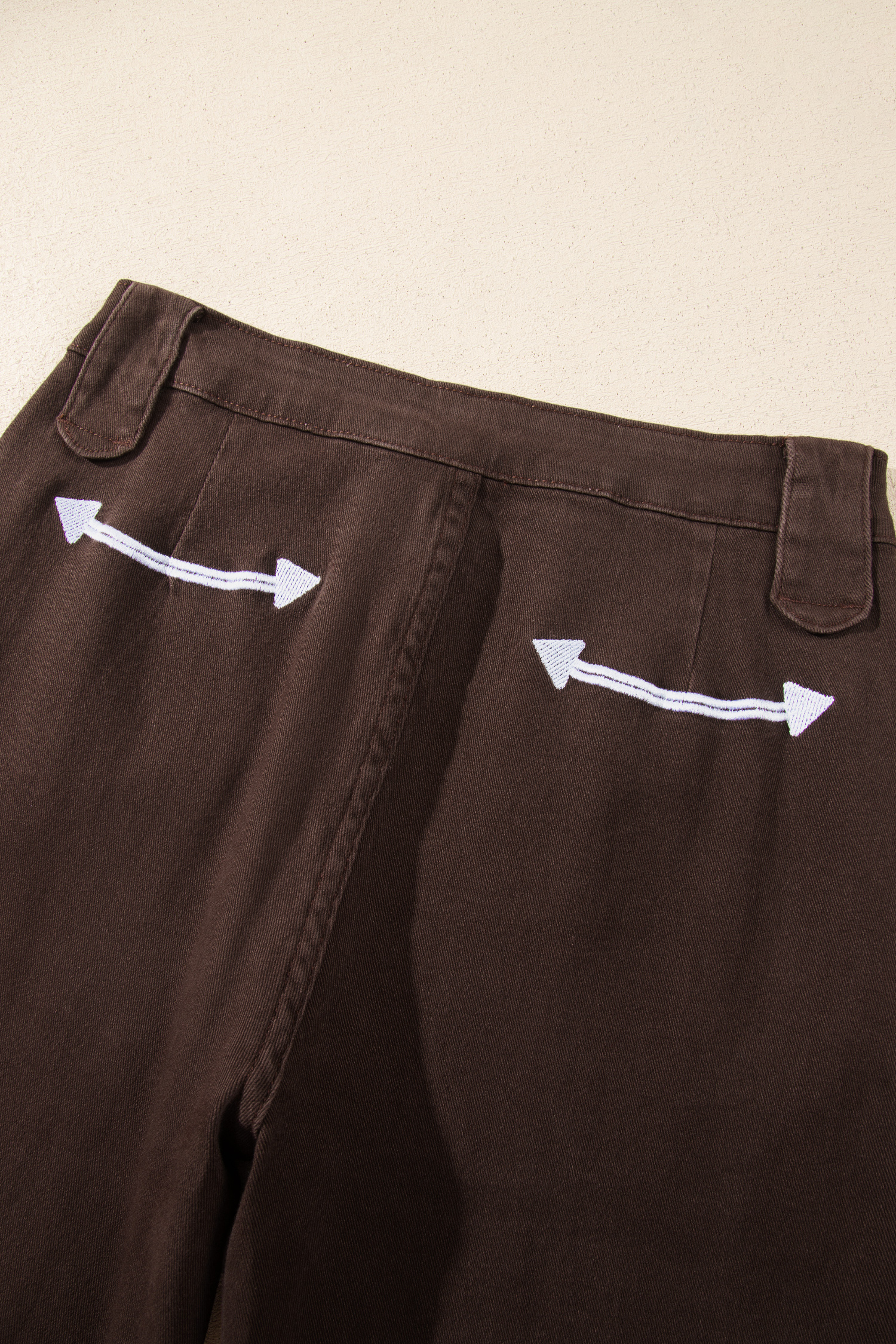 Women's Straight Leg Jeans, Casual Western Style Brown Denim - Detail View 10